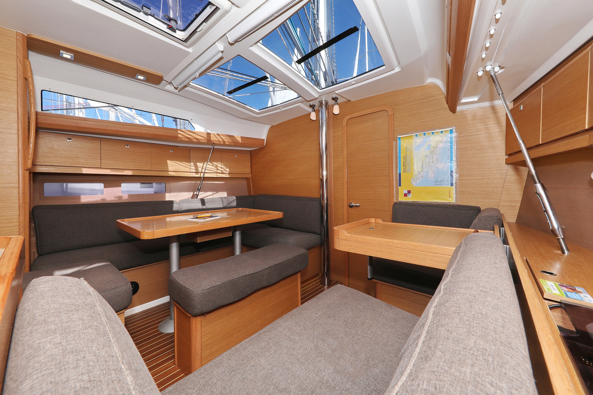 Dufour 412 GL — photo 15