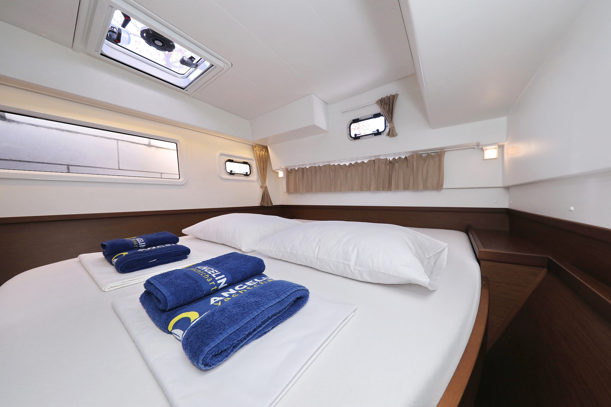 Lagoon 42 - 4 + 2 cab. — photo 26