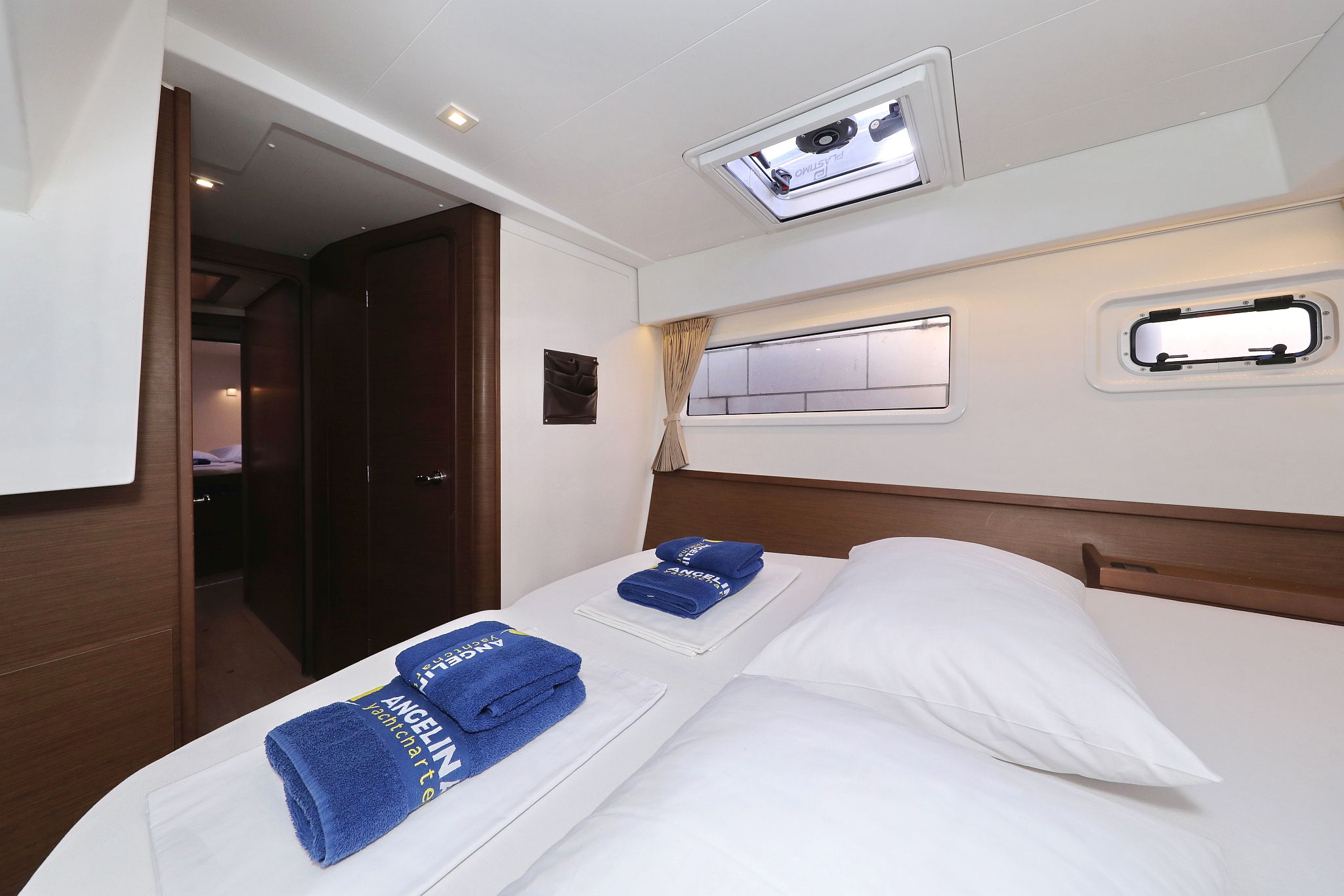 Lagoon 42 - 4 + 2 cab. — photo 27