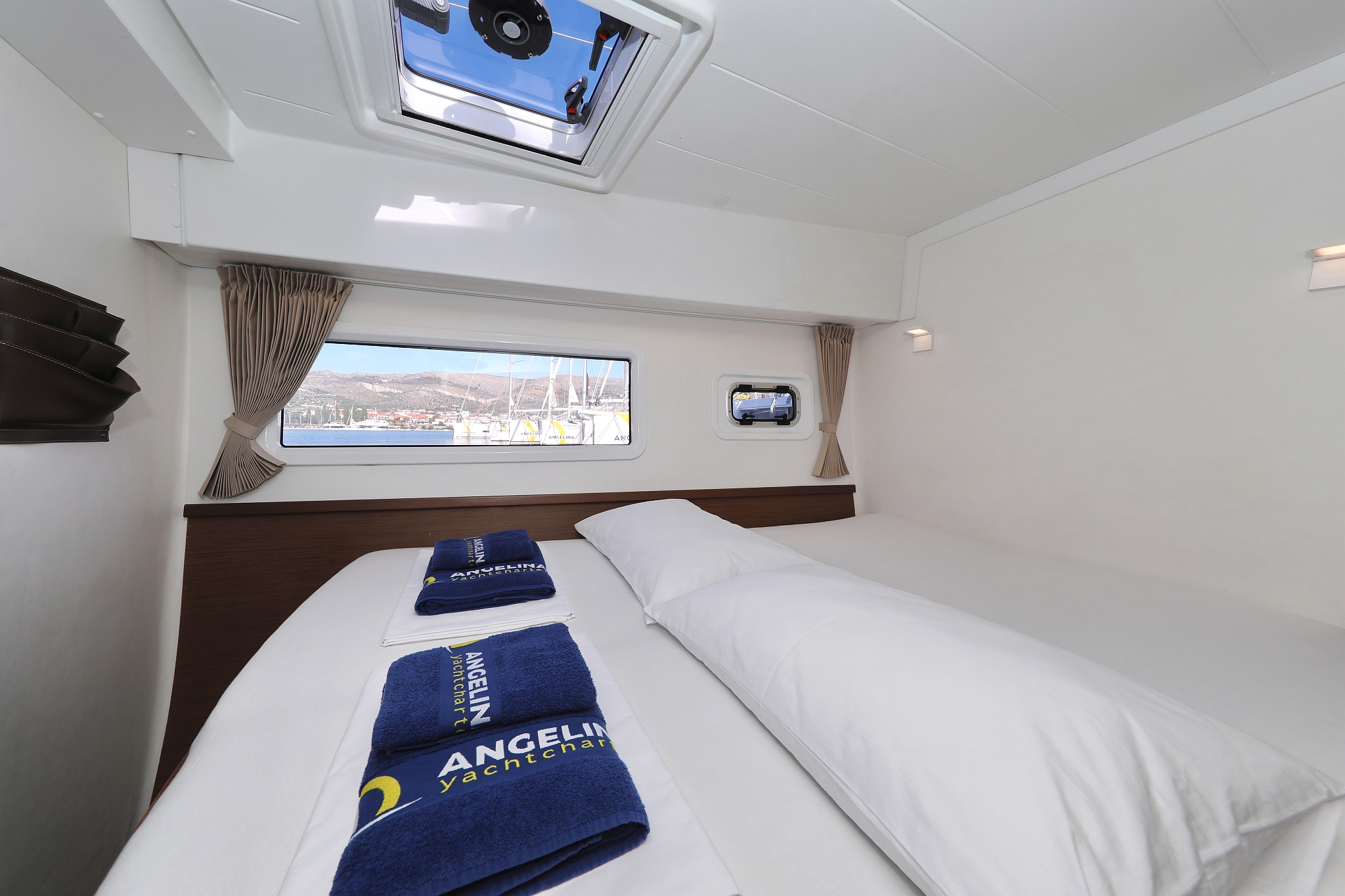 Lagoon 42 - 4 + 2 cab. — photo 30