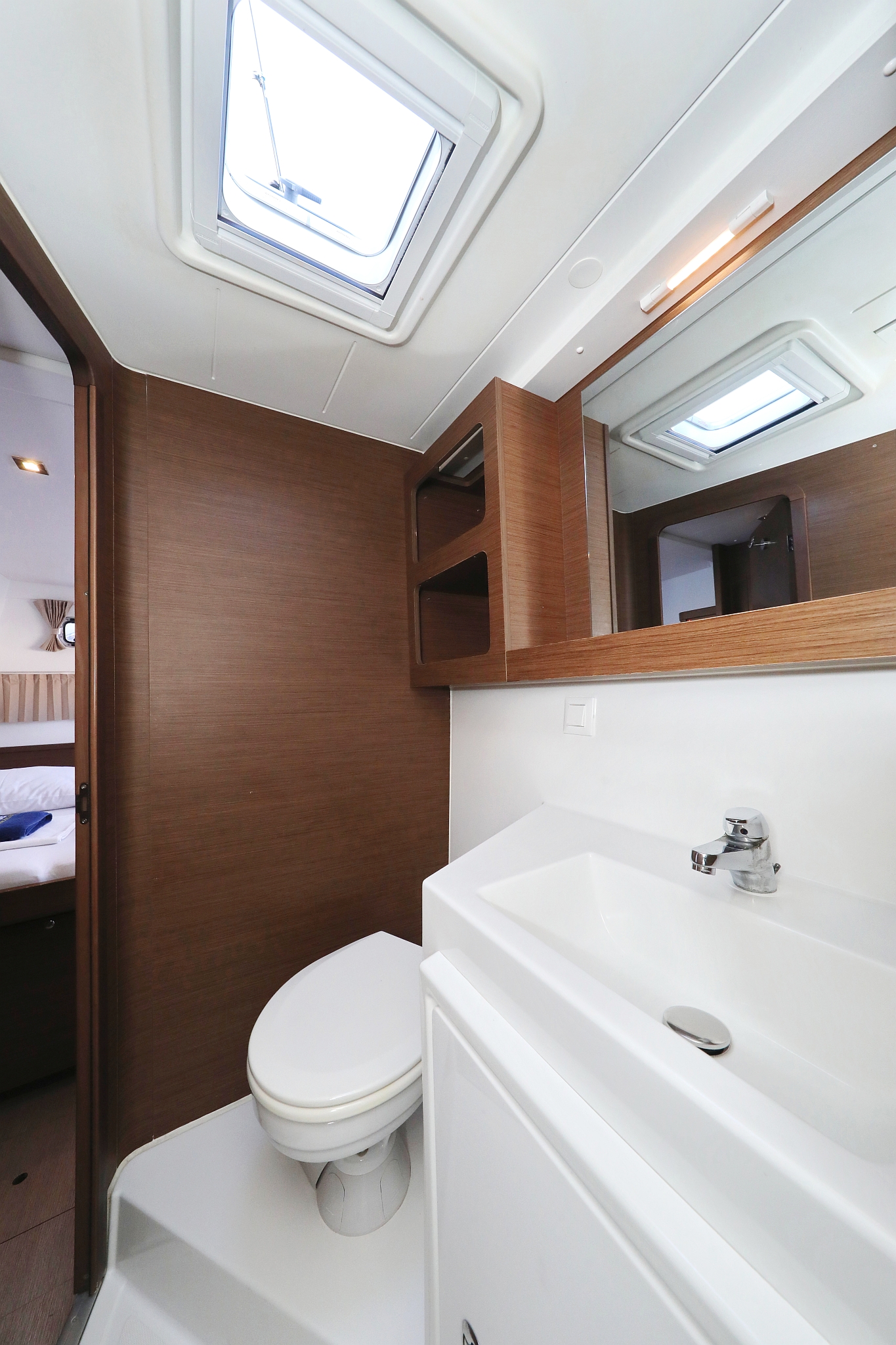Lagoon 42 - 4 + 2 cab. — photo 38