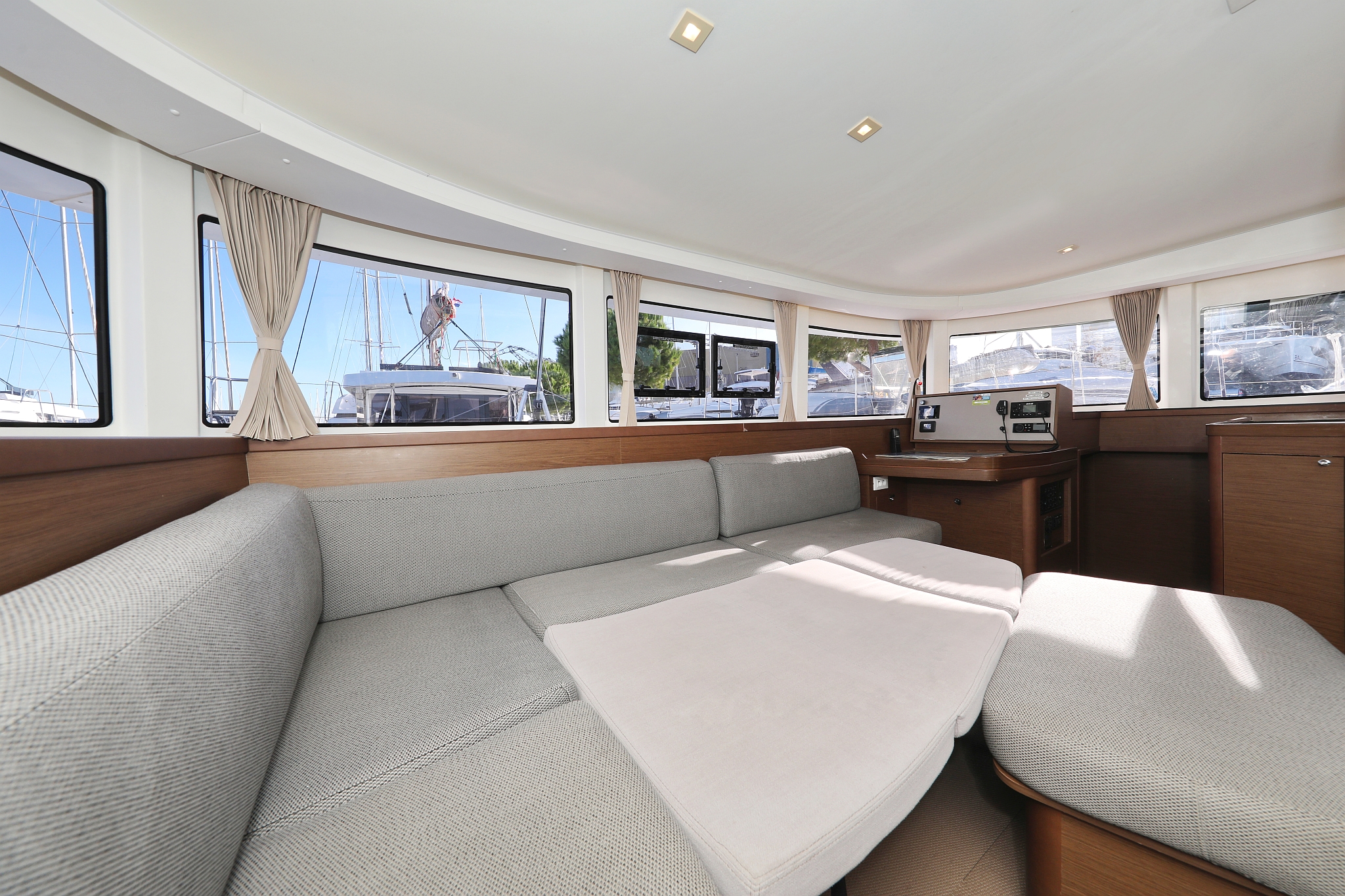Lagoon 42 - 4 + 2 cab. — photo 48