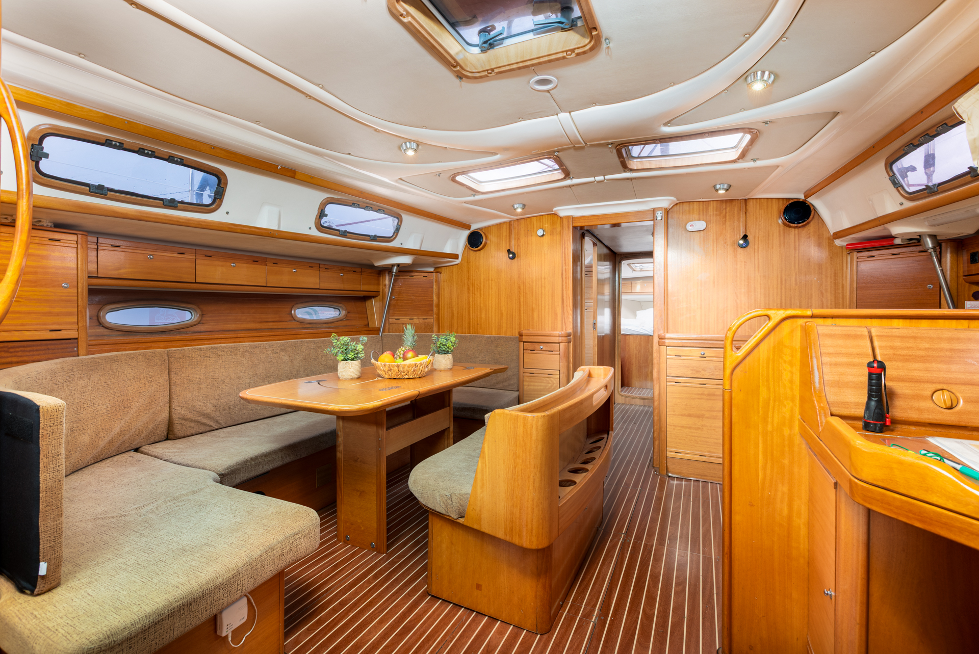 Bavaria 50 Cruiser — photo 7