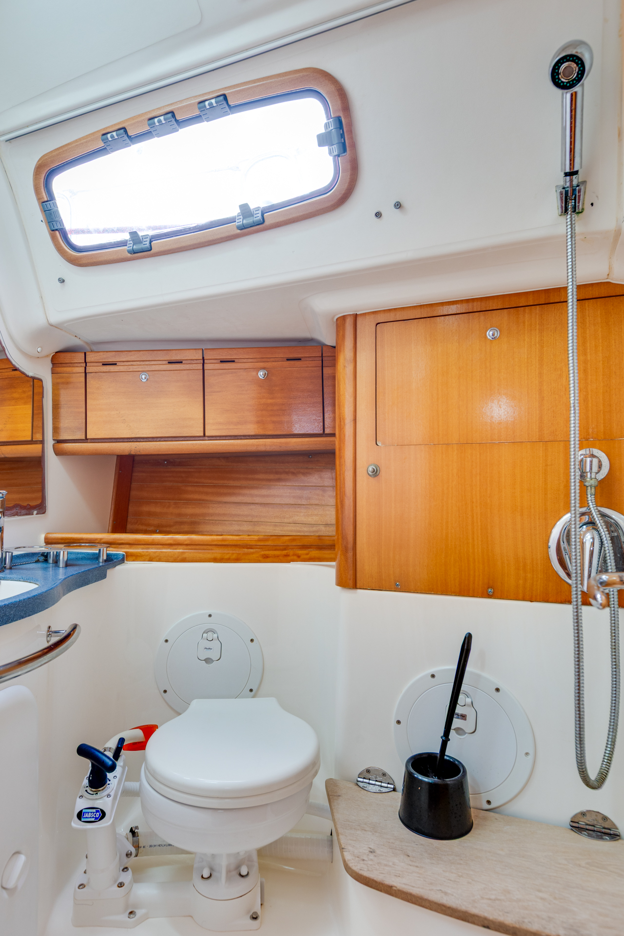 Bavaria 50 Cruiser — photo 17