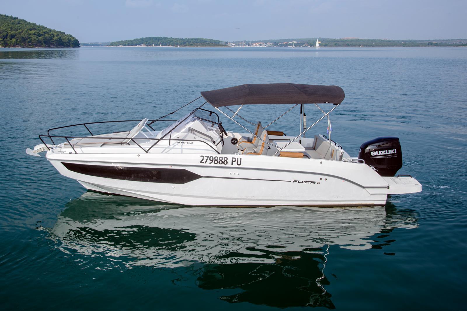 Beneteau Flyer 8 SUNdeck — photo 2