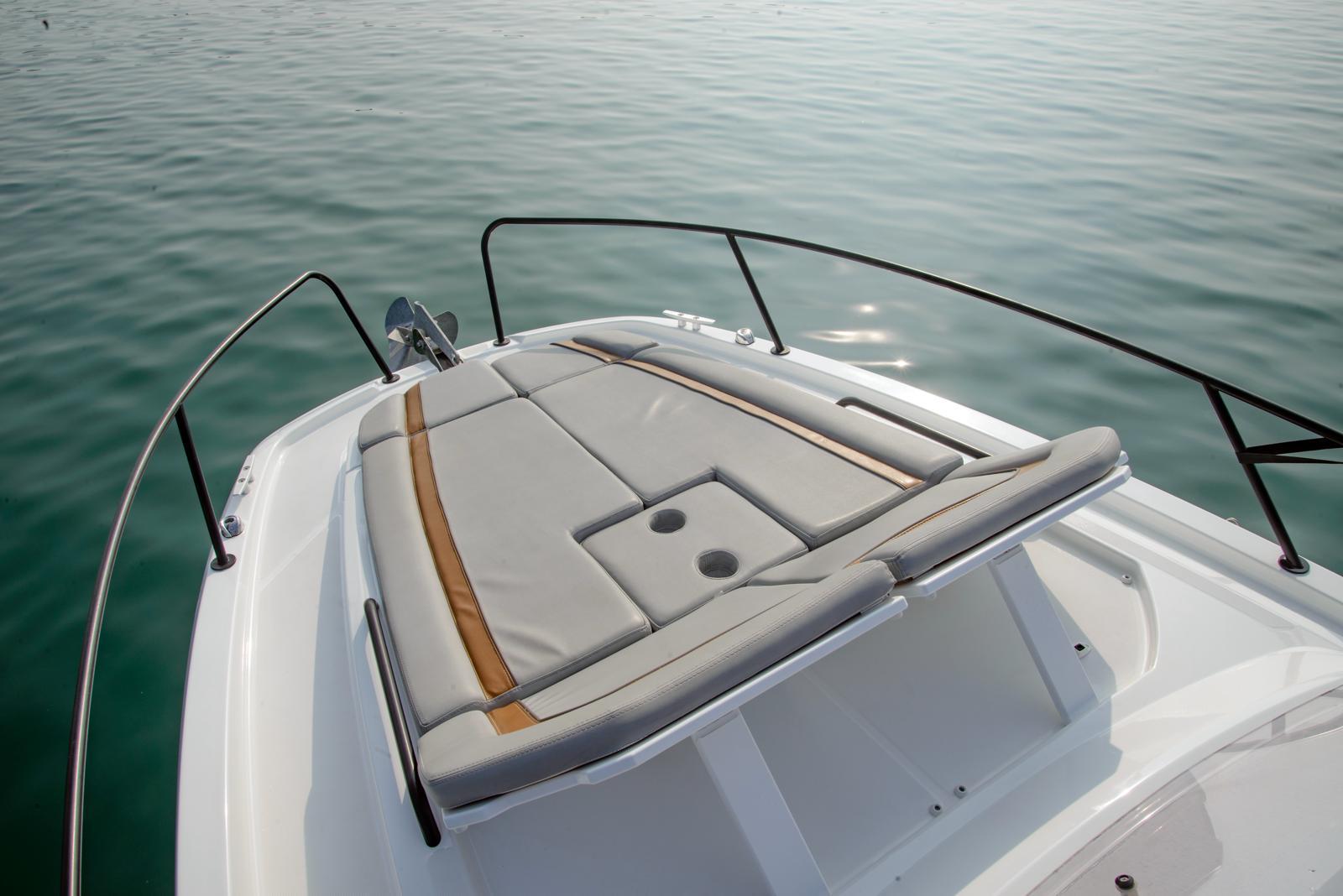 Beneteau Flyer 8 SUNdeck — photo 8