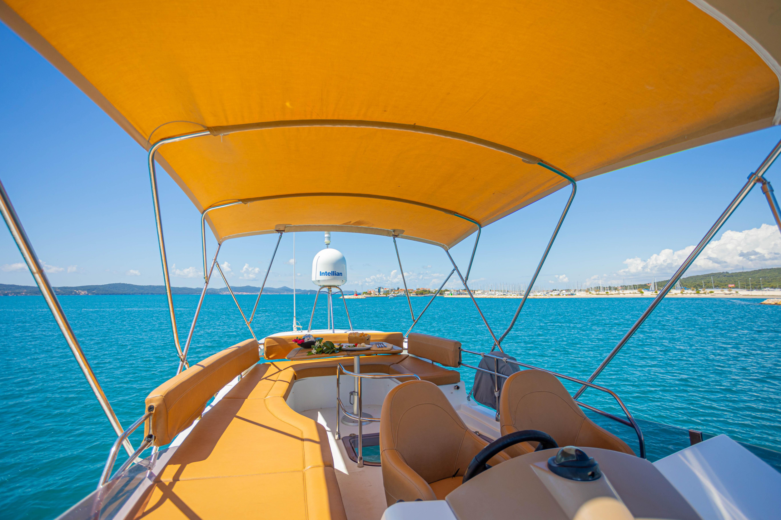 Monte Carlo 47 Fly — photo 7