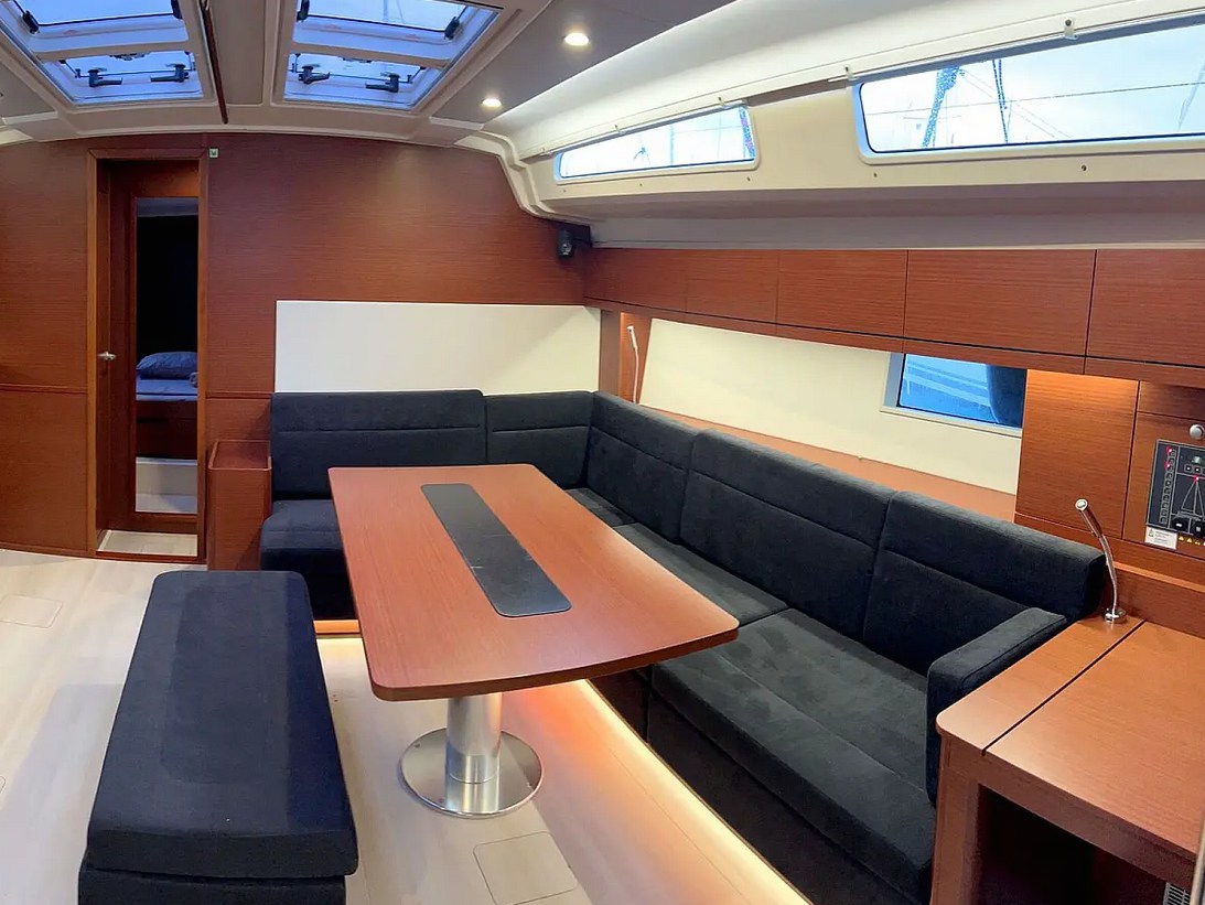 Hanse 508 - 5 + 1 cab. — photo 4