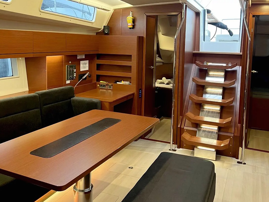 Hanse 508 - 5 + 1 cab. — photo 5