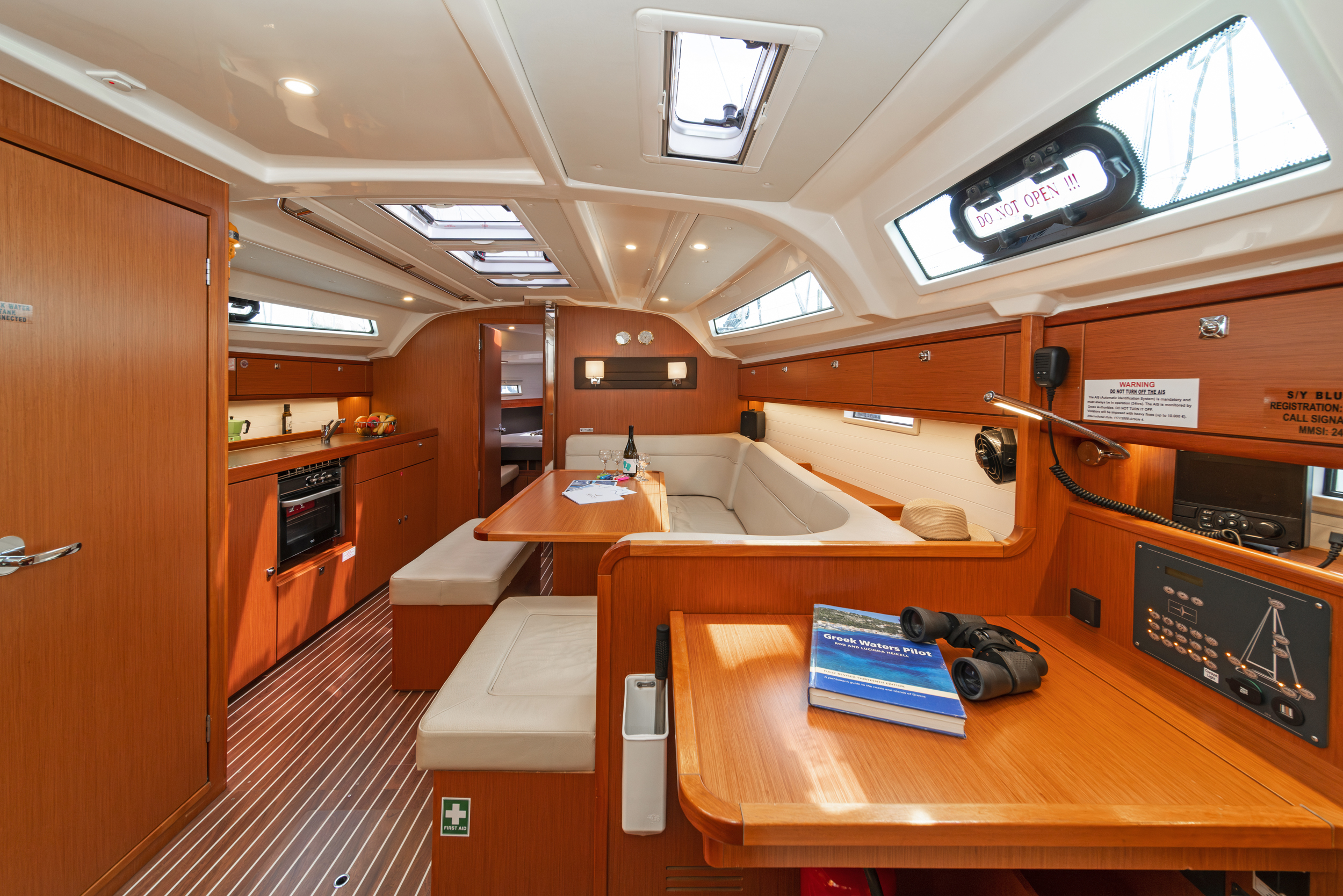 Bavaria Cruiser 41 - 3 cab. — photo 8