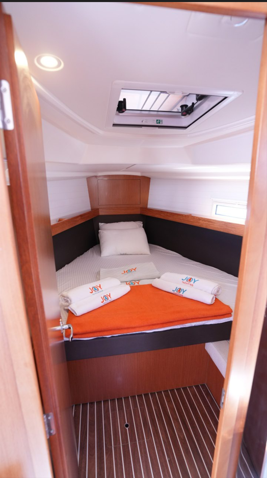 Bavaria Cruiser 37 - 3 cab. — photo 13