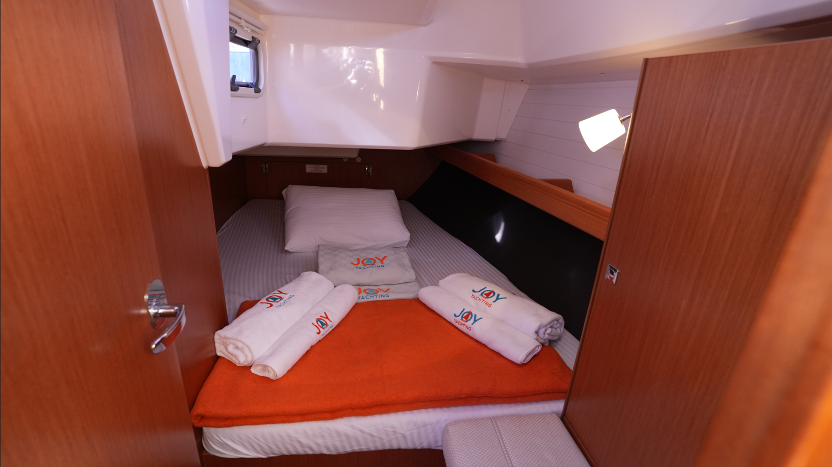 Bavaria Cruiser 37 - 3 cab. — photo 15