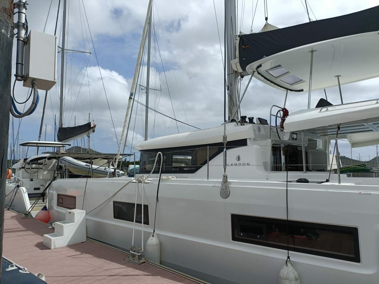 Lagoon 46 - 4 + 2 cab. — photo 6
