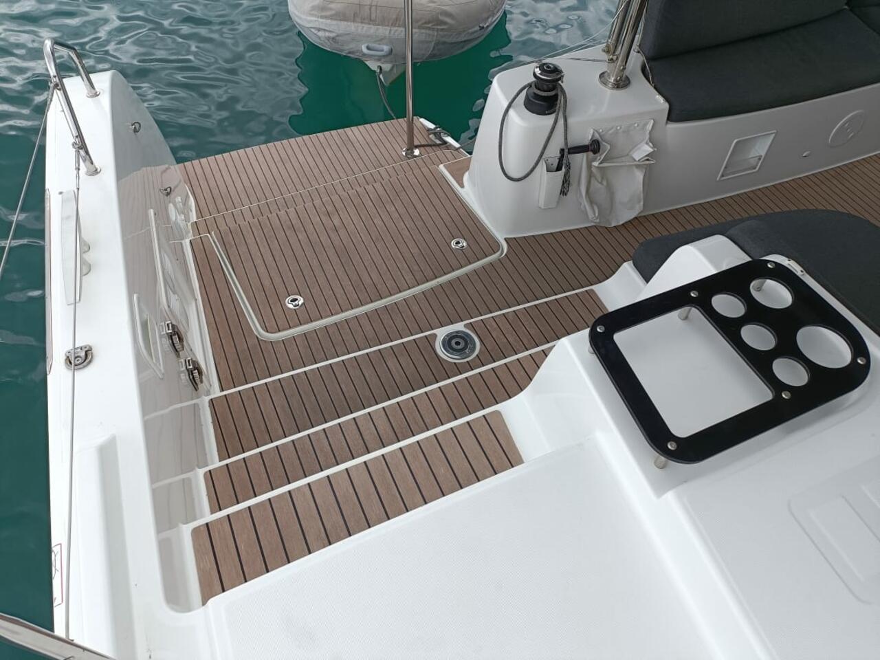 Lagoon 46 - 4 + 2 cab. — photo 9