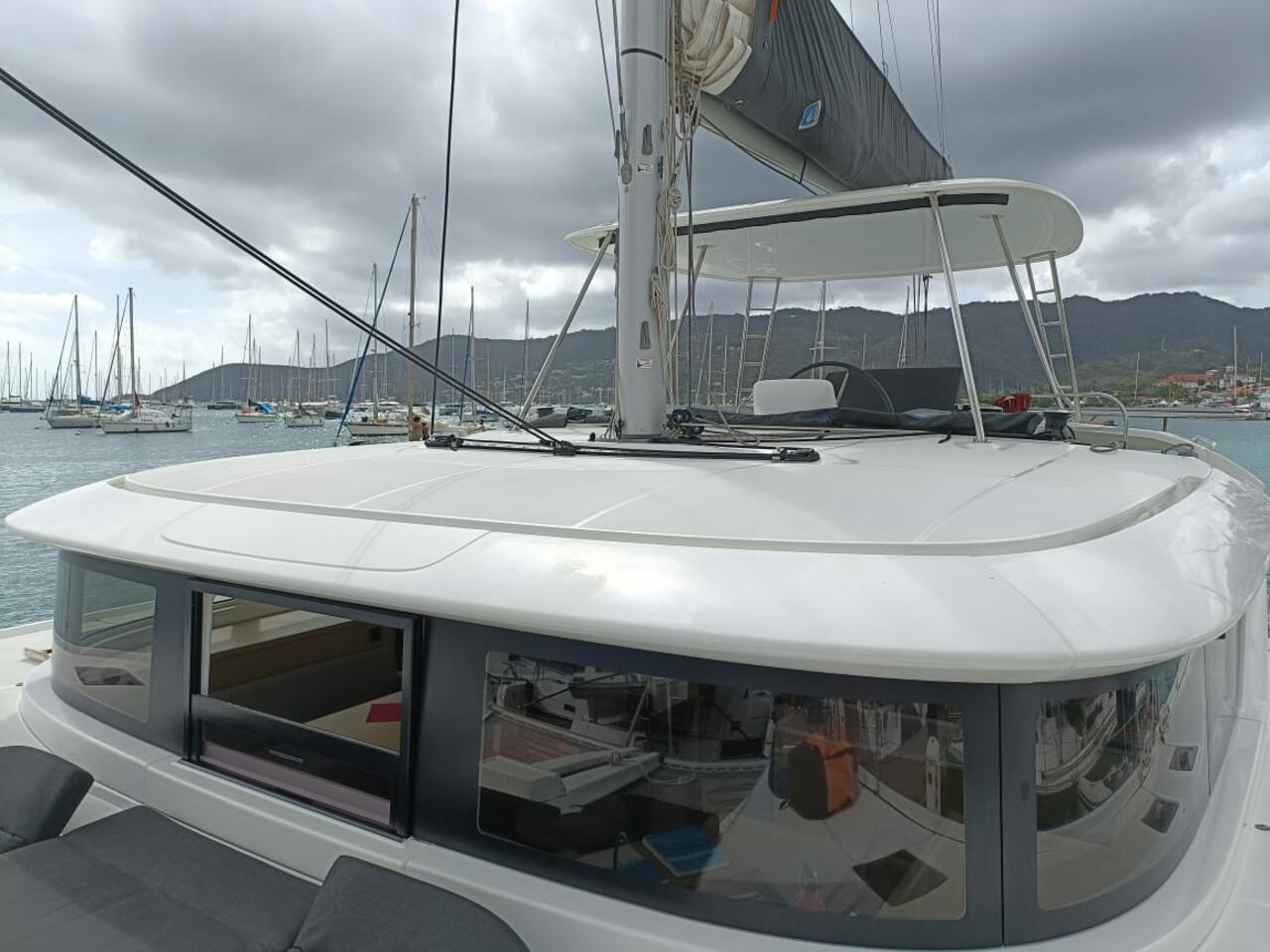 Lagoon 46 - 4 + 2 cab. — photo 12