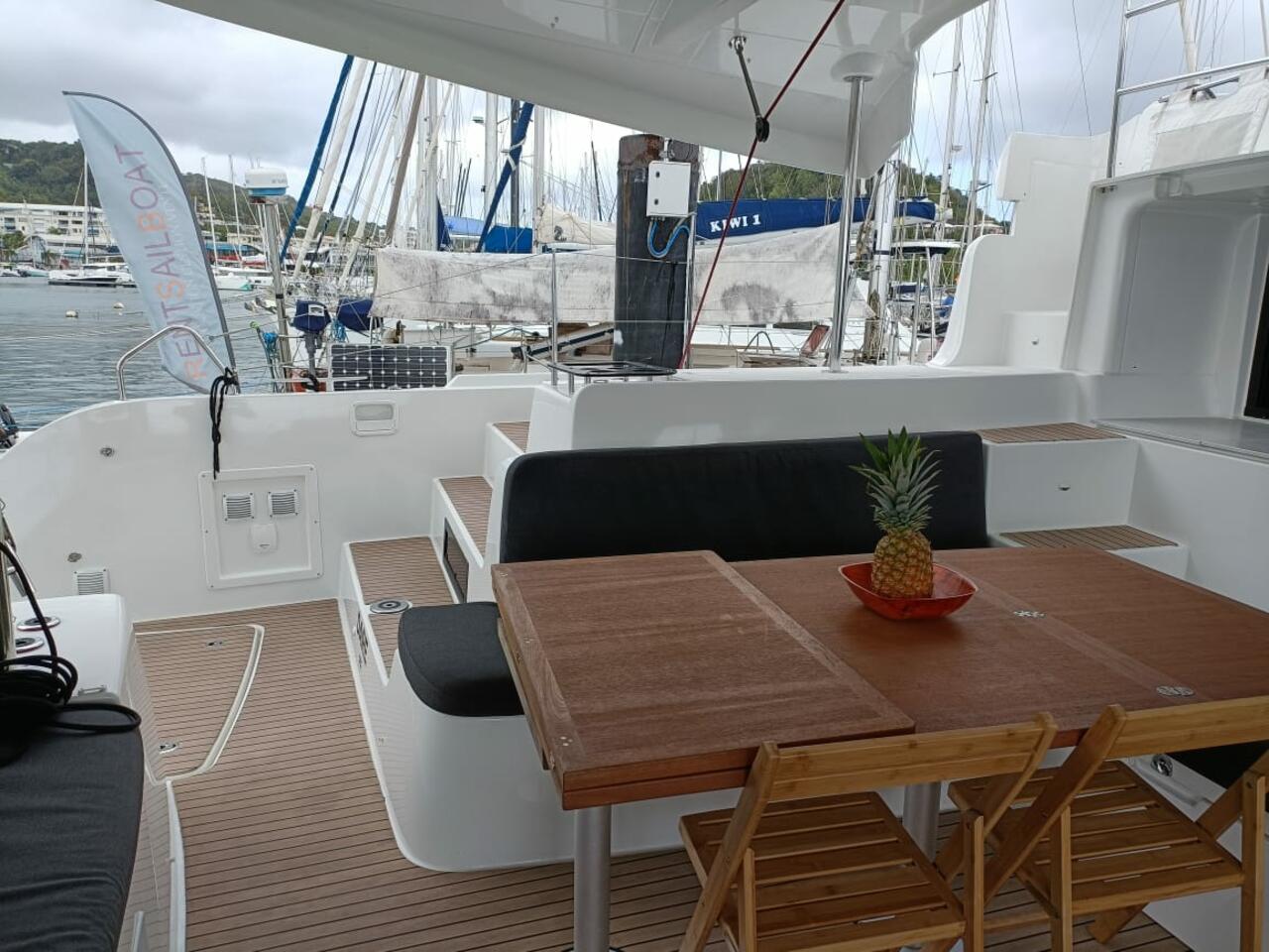 Lagoon 46 - 4 + 2 cab. — photo 13