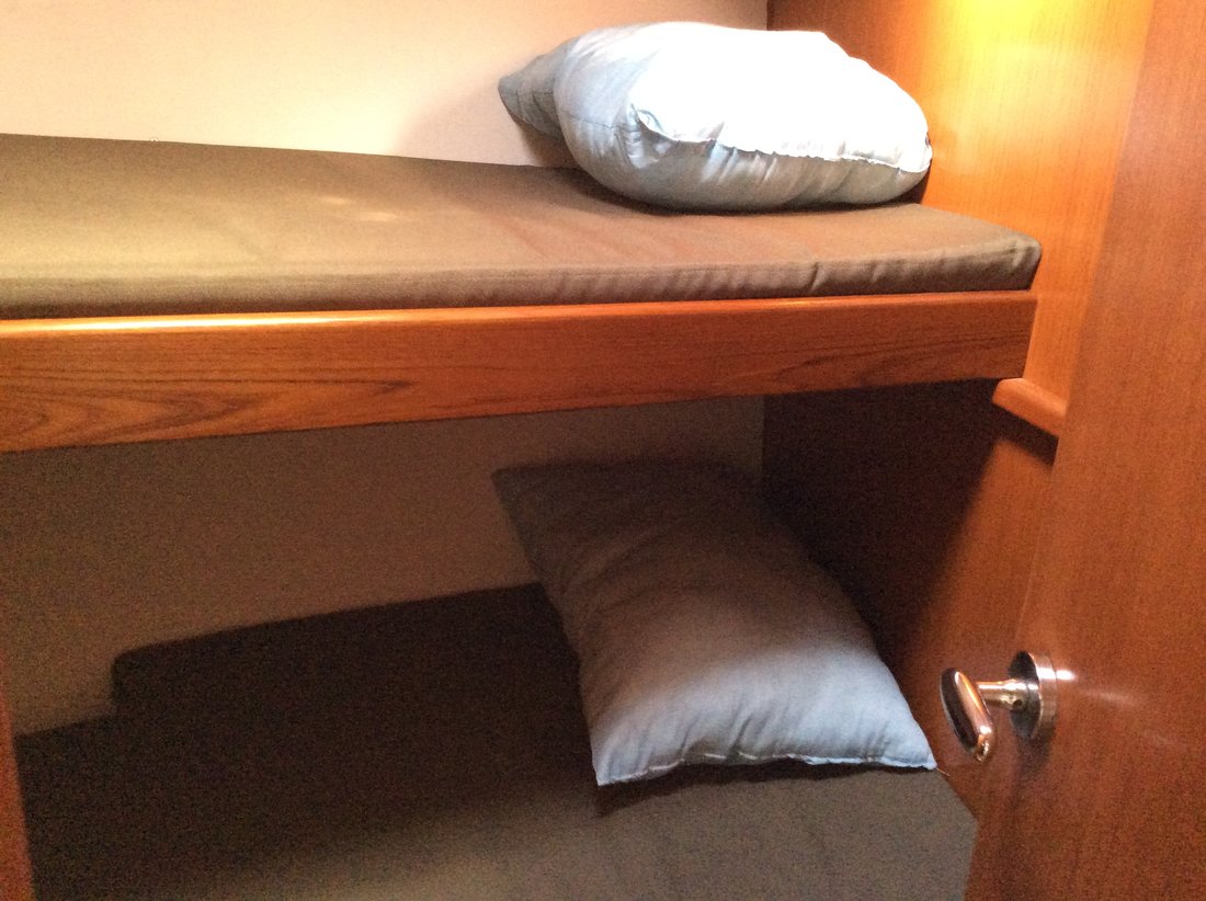 Oceanis 43 — photo 11
