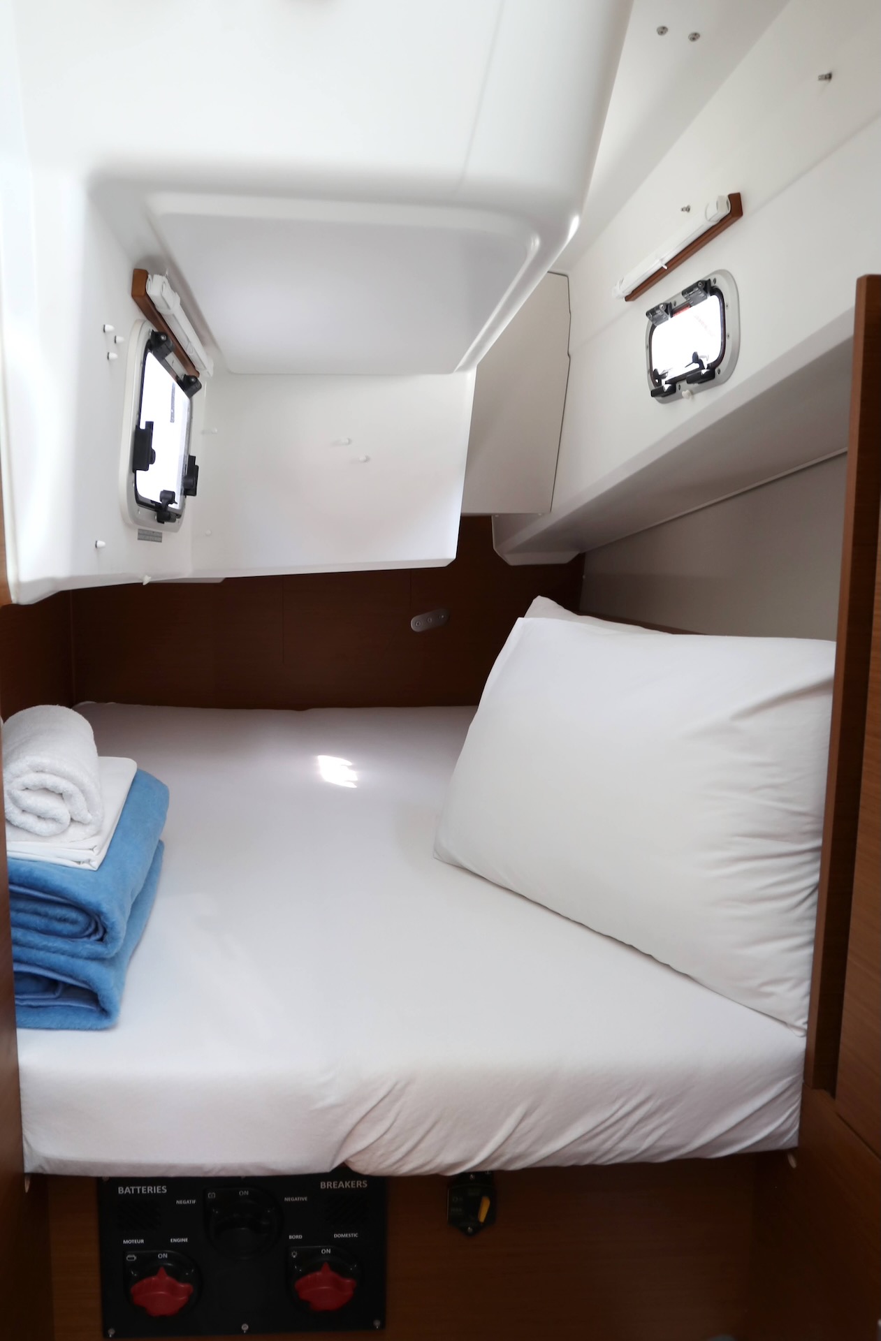Sun Odyssey 380 - 3 cab. — photo 10