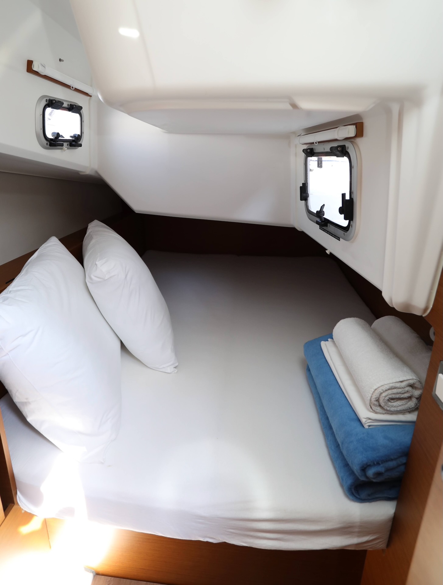 Sun Odyssey 380 - 3 cab. — photo 11