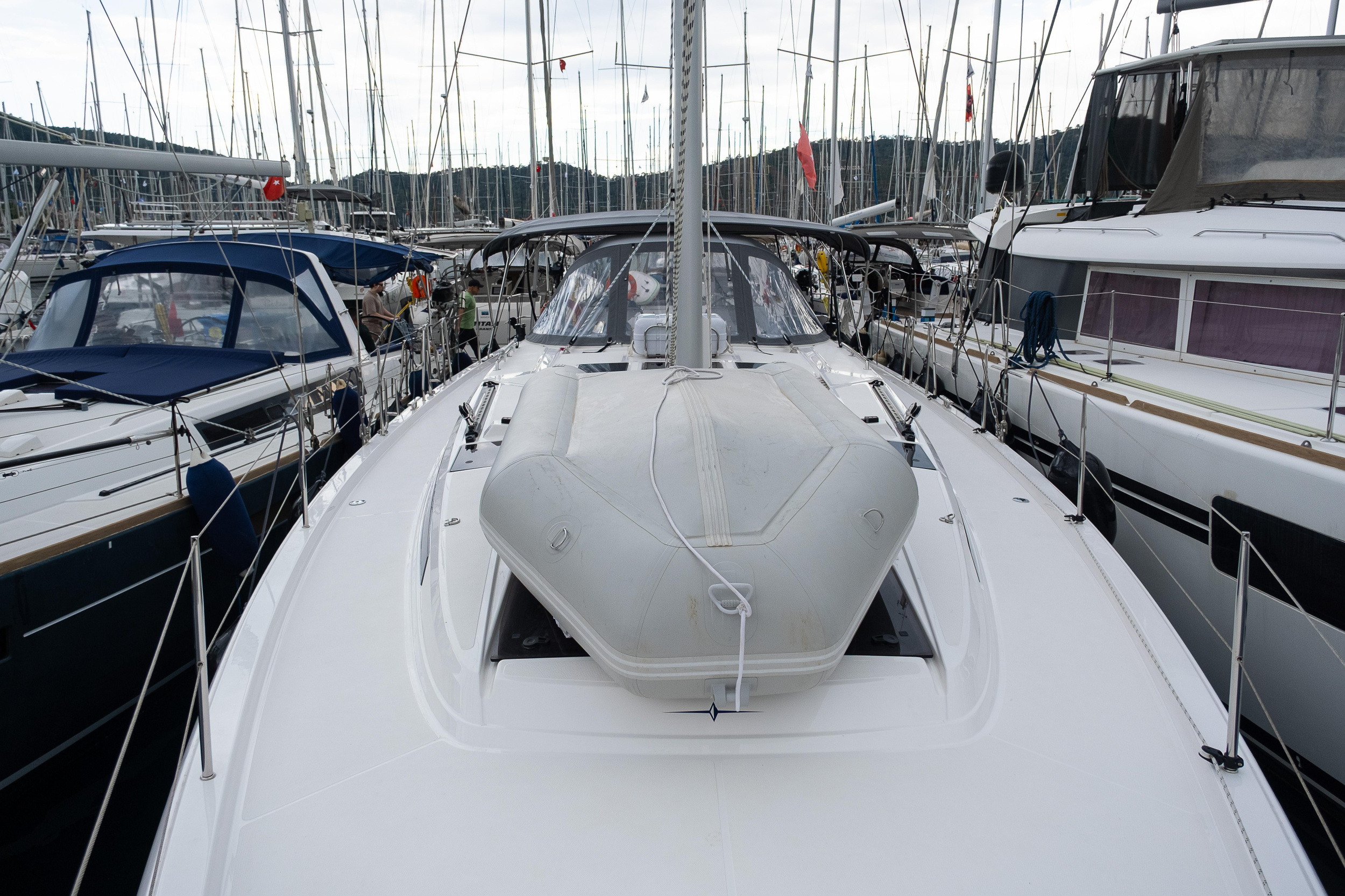 Bavaria C46 - 5 cab. — photo 8