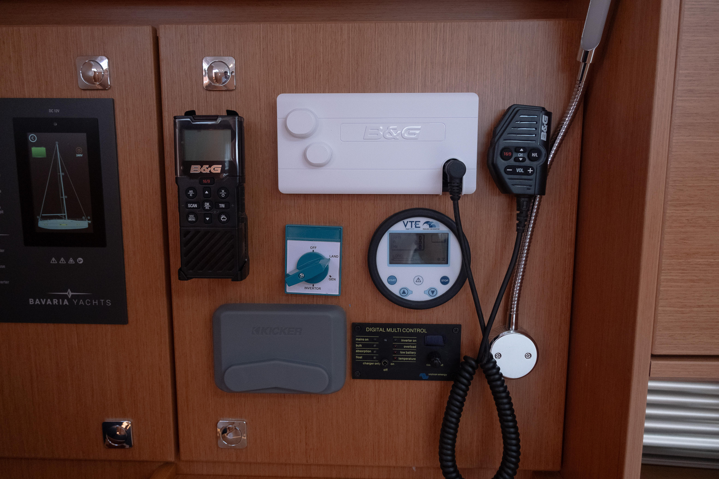 Bavaria C46 - 5 cab. — photo 13
