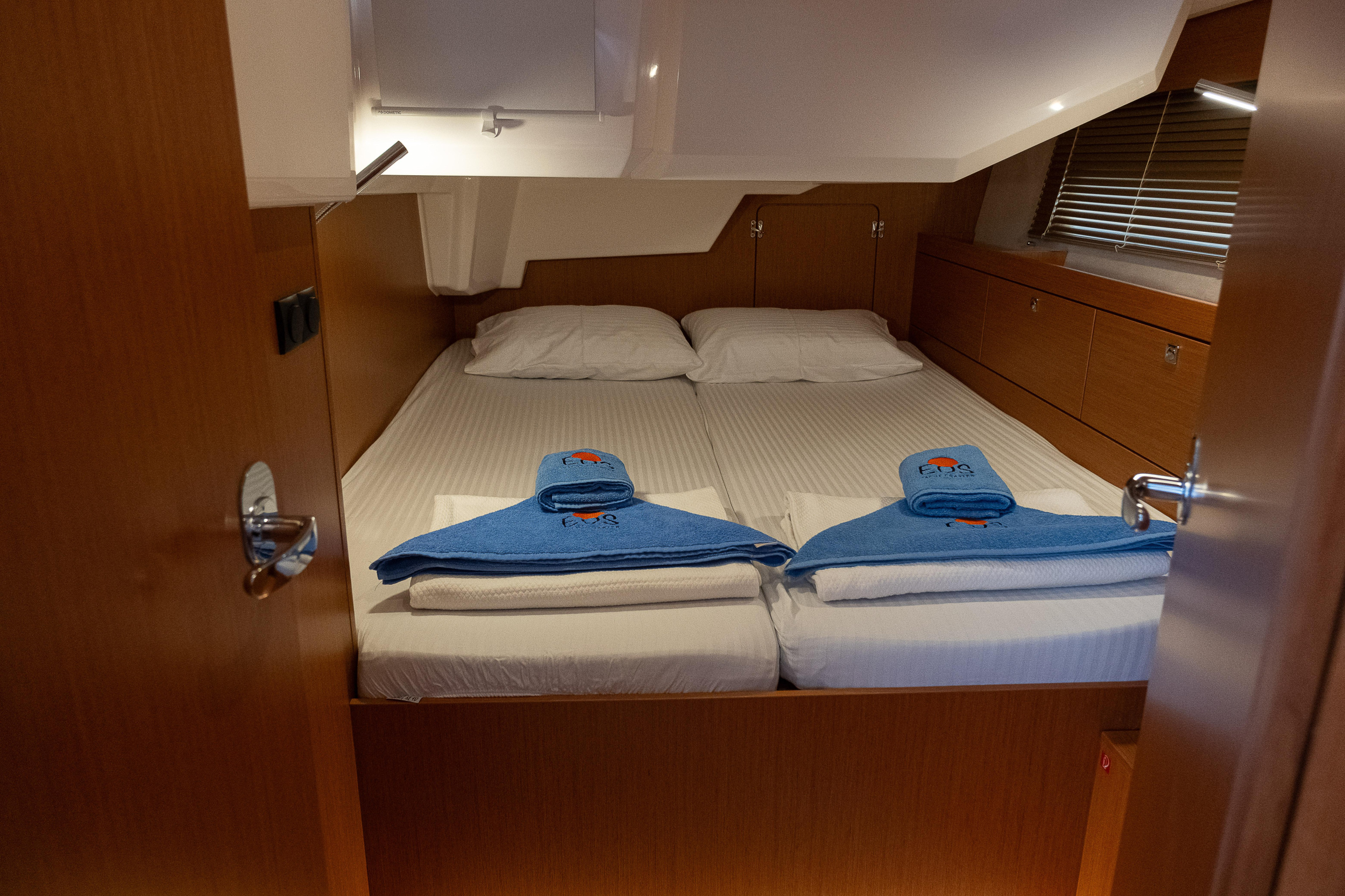 Bavaria C46 - 5 cab. — photo 22
