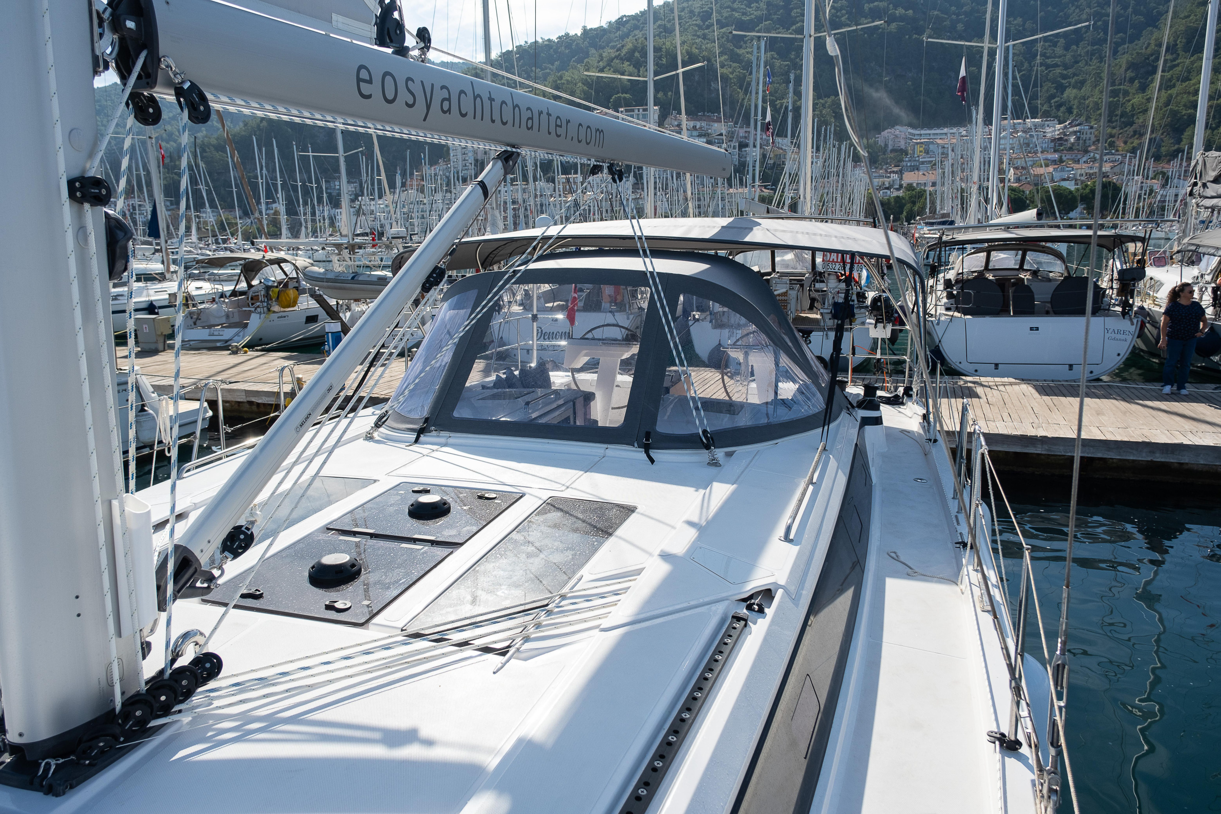 Bavaria C46 - 5 cab. — photo 9