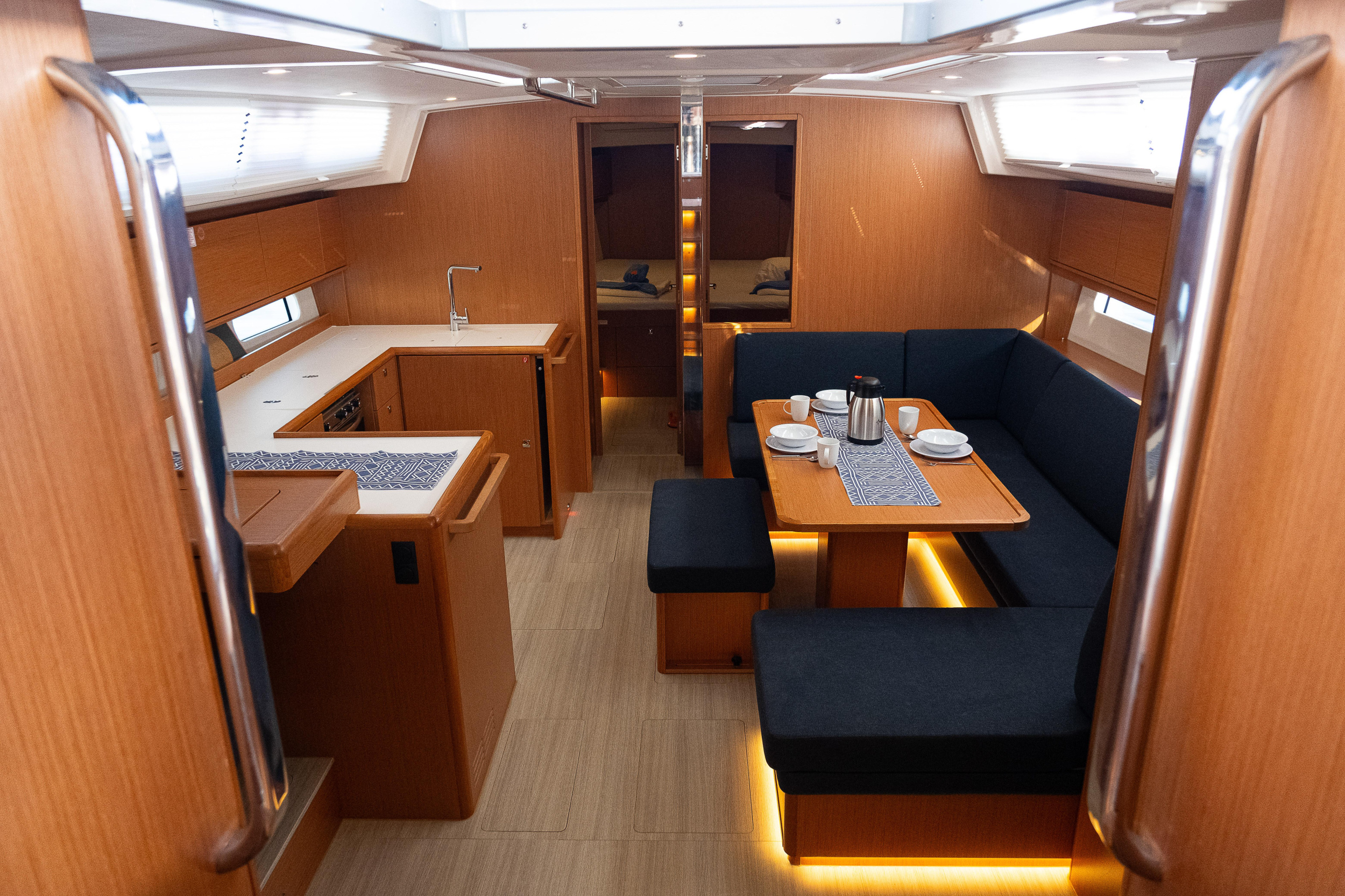 Bavaria C46 - 5 cab. — photo 10