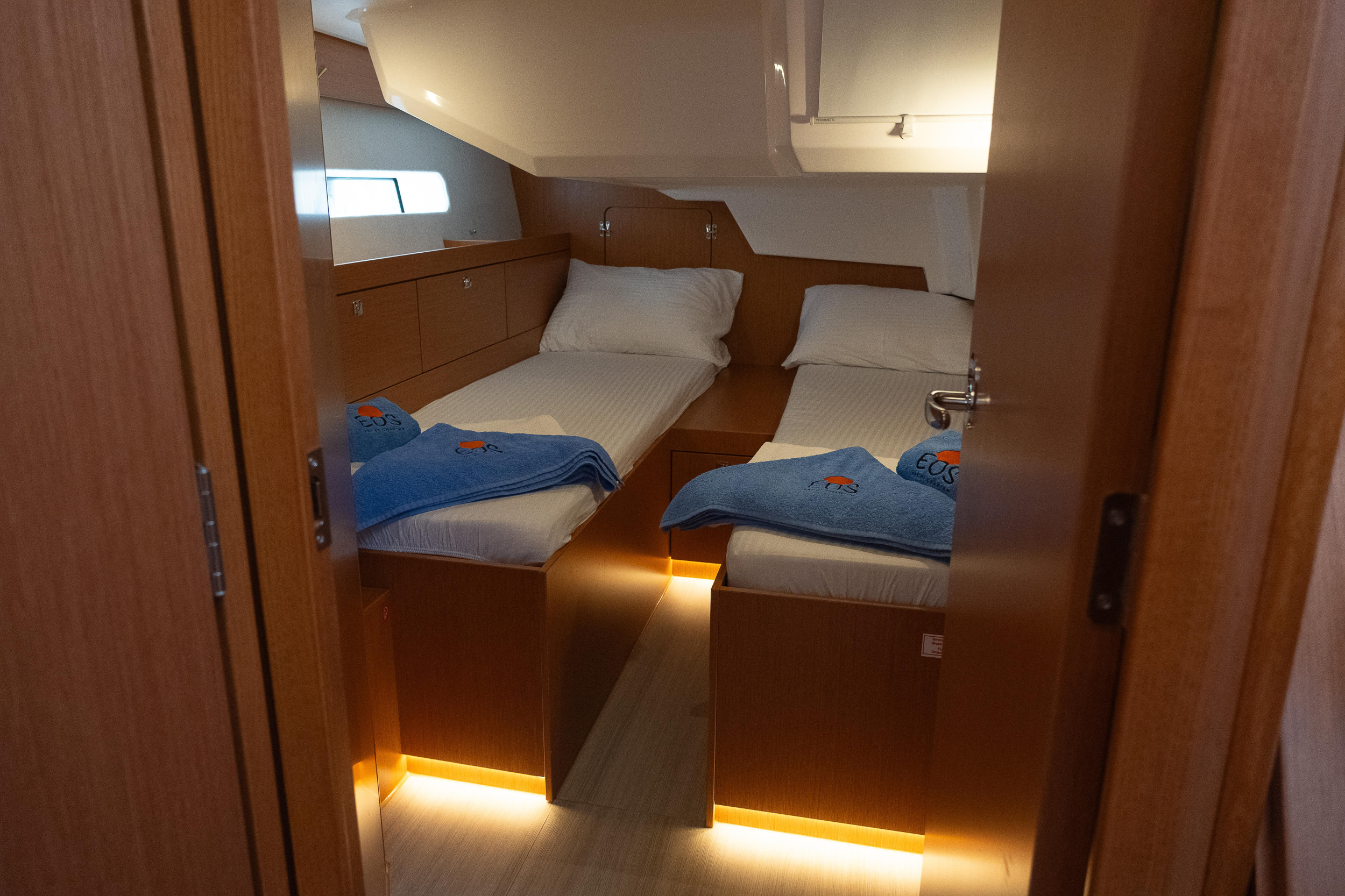 Bavaria C46 - 5 cab. — photo 25
