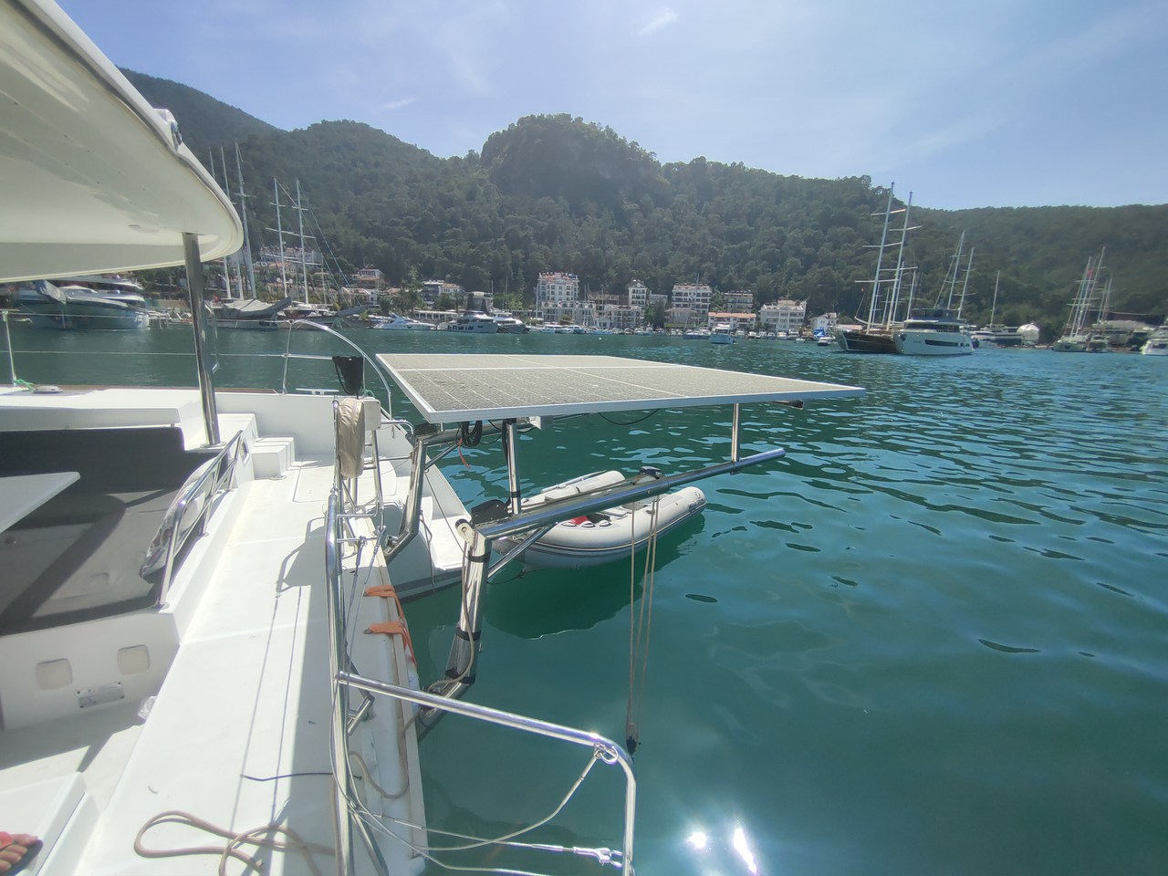 Lagoon 400 - 4 + 2 cab. — photo 25