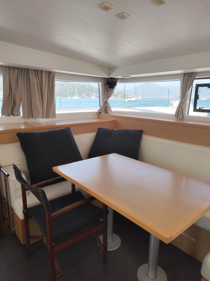 Lagoon 400 - 4 + 2 cab. — photo 27
