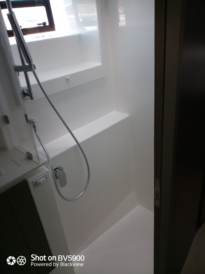 Leopard 50 - 5 + 1 cab — photo 11