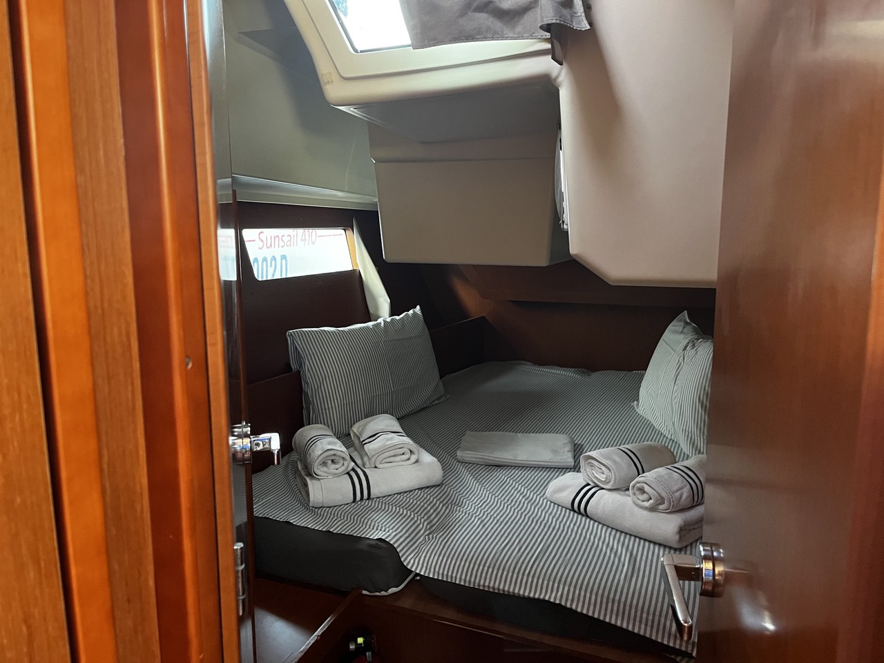 Oceanis 41.1 — photo 9