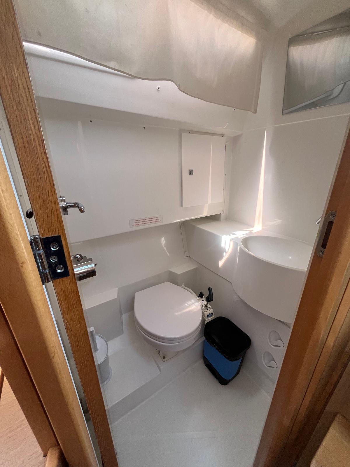 Sun Odyssey 319 - 2 cab. — photo 5