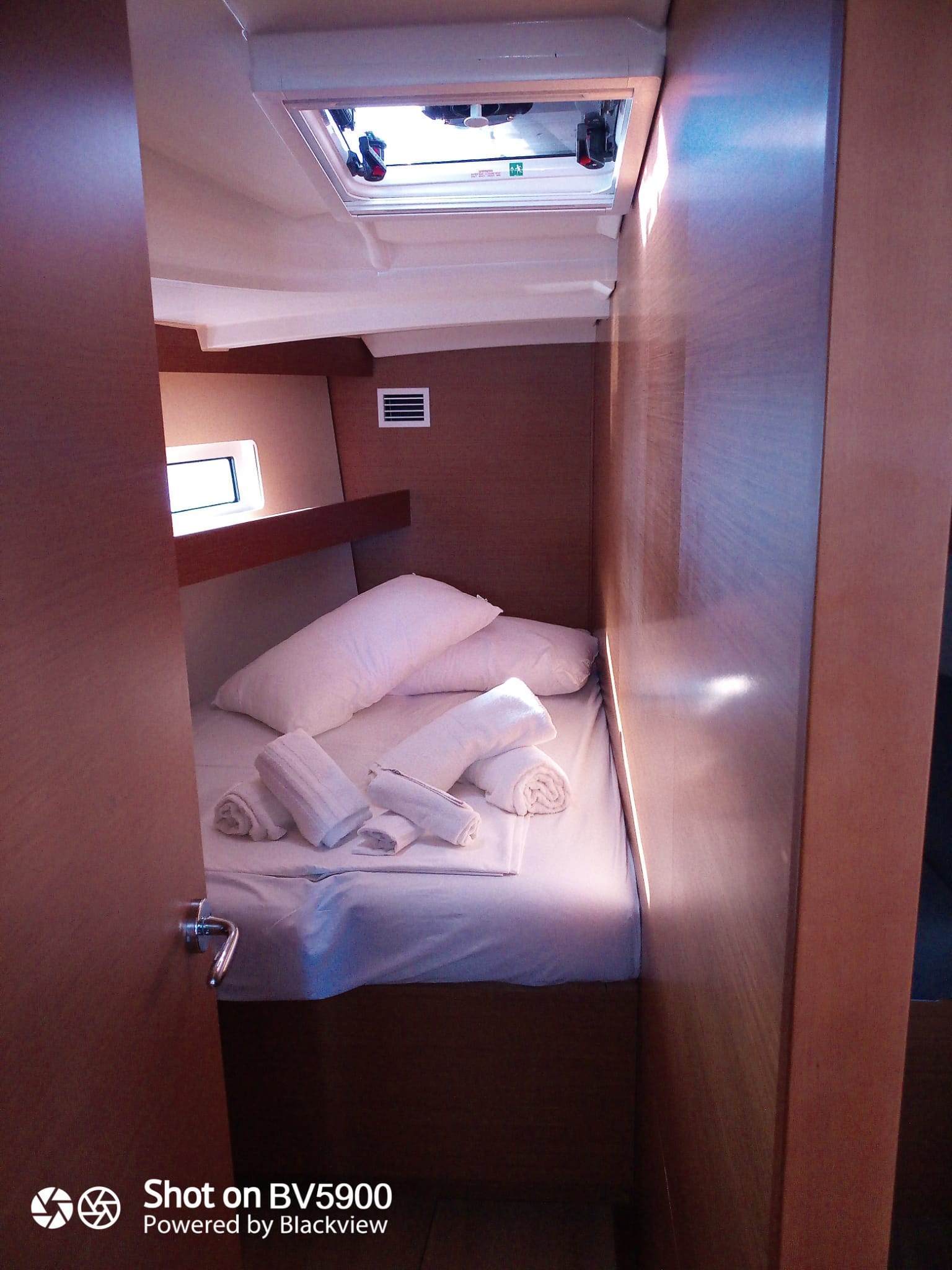 Sun Odyssey 440 - 4 cab. — photo 7