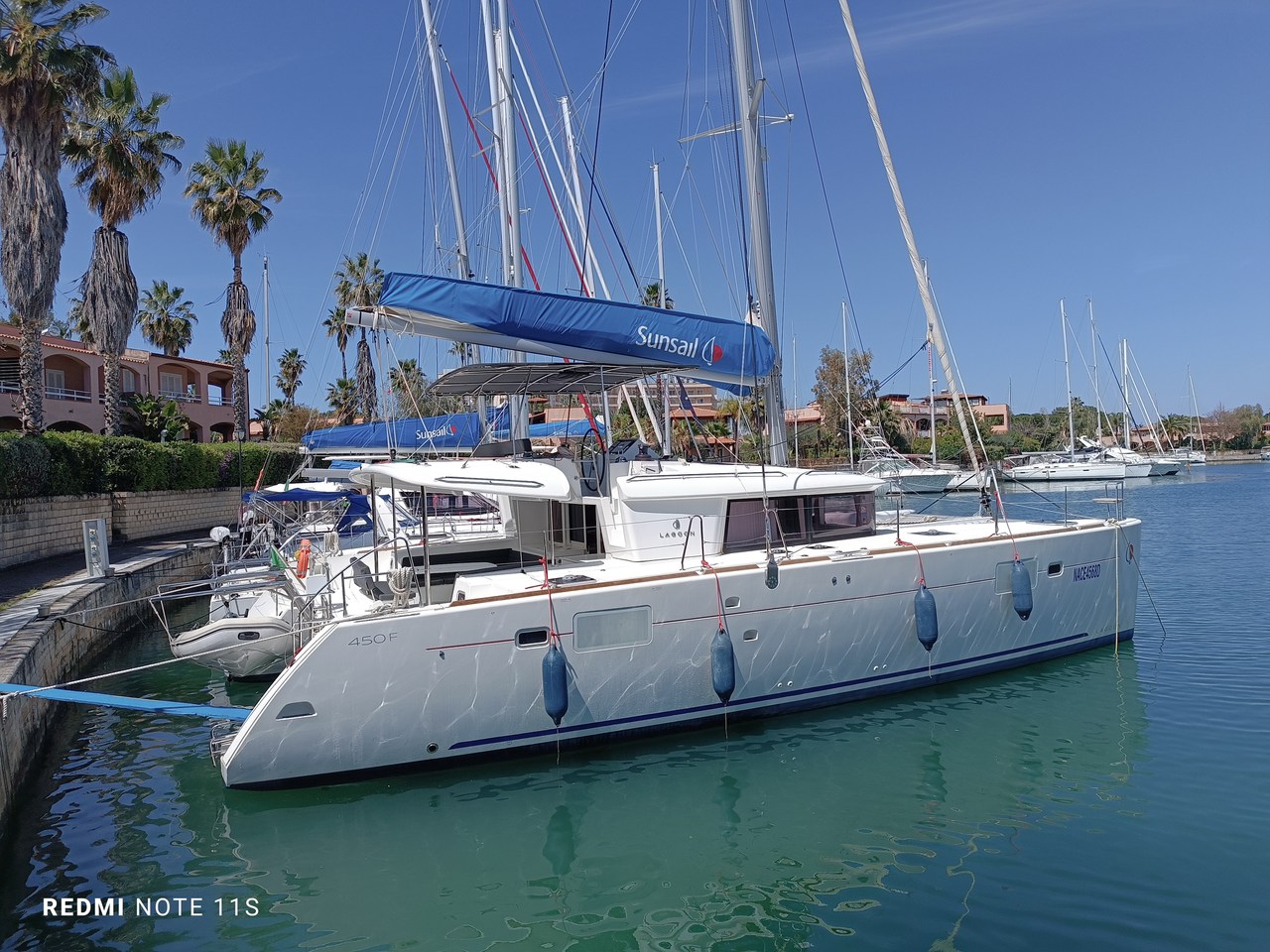 Lagoon 450 F - 4 + 1 cab. — photo 4