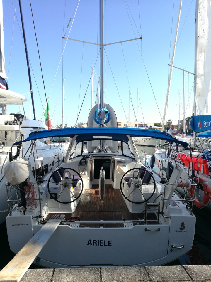 Oceanis 38.1 — photo 5