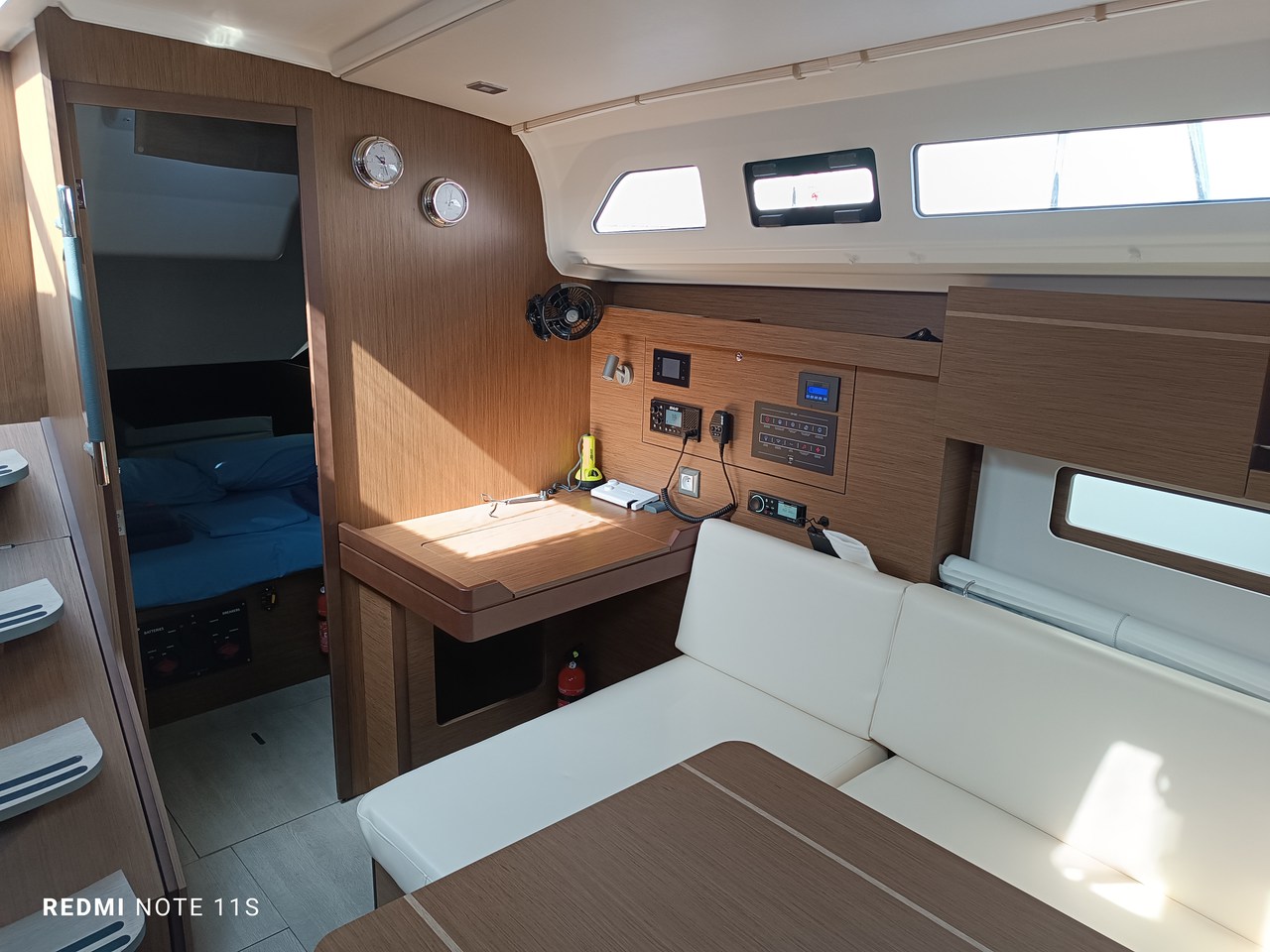 Oceanis 40.1 — photo 9