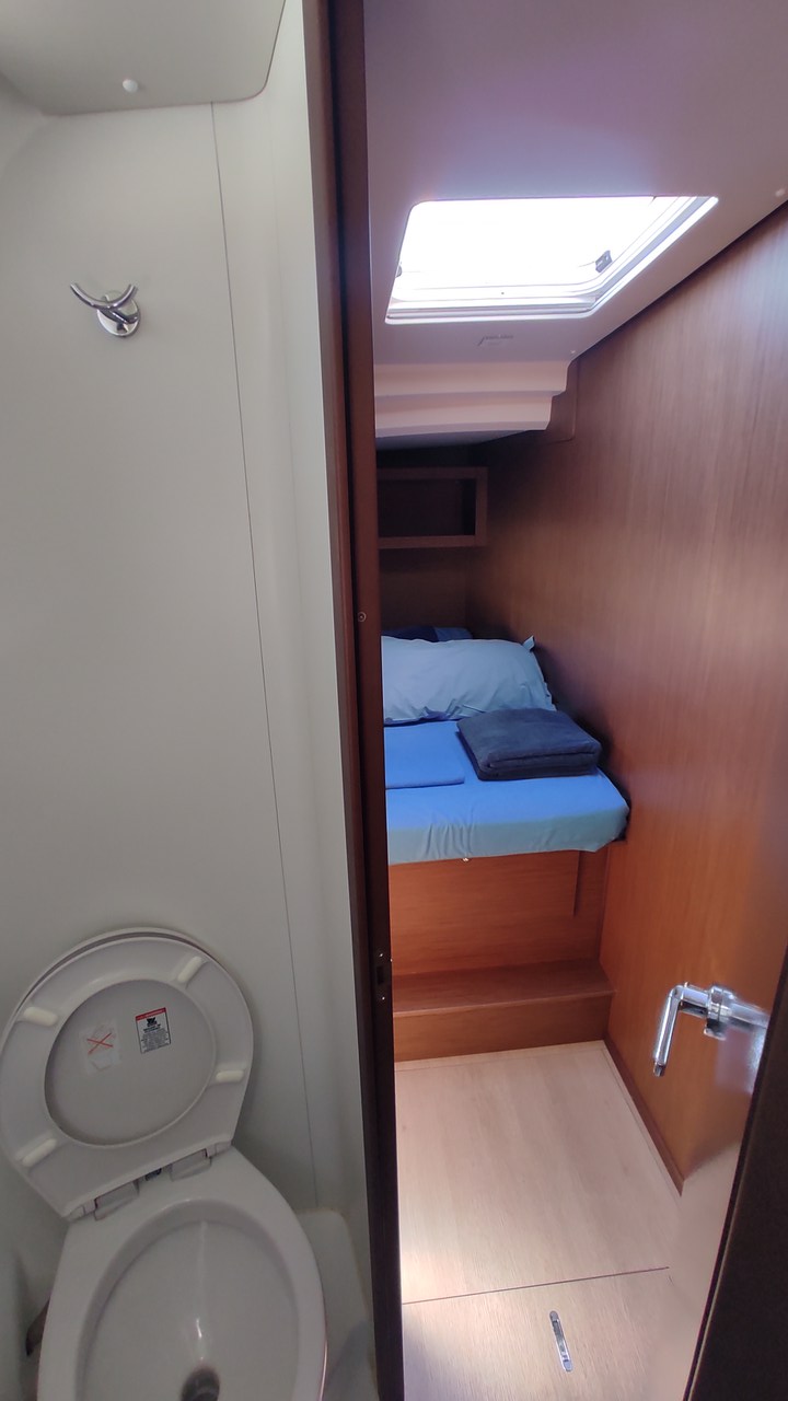 Oceanis 46.1 — photo 16