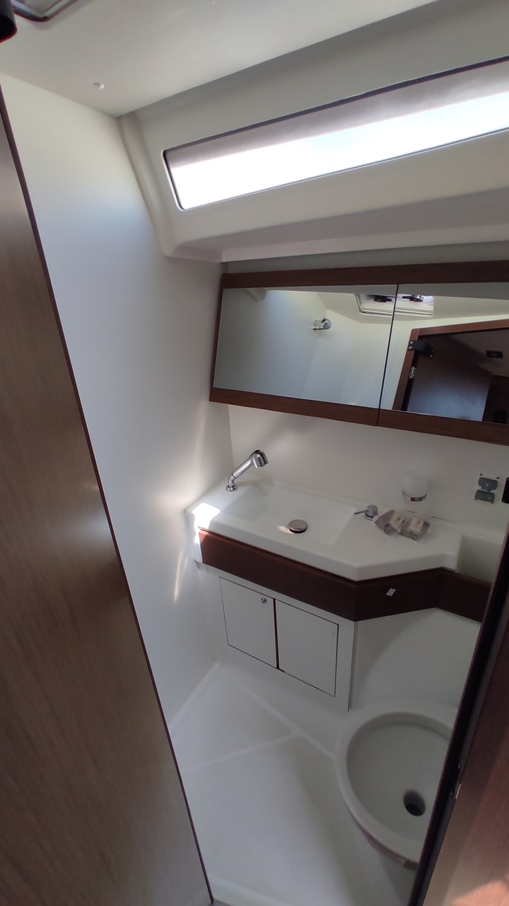 Oceanis 46.1 — photo 17