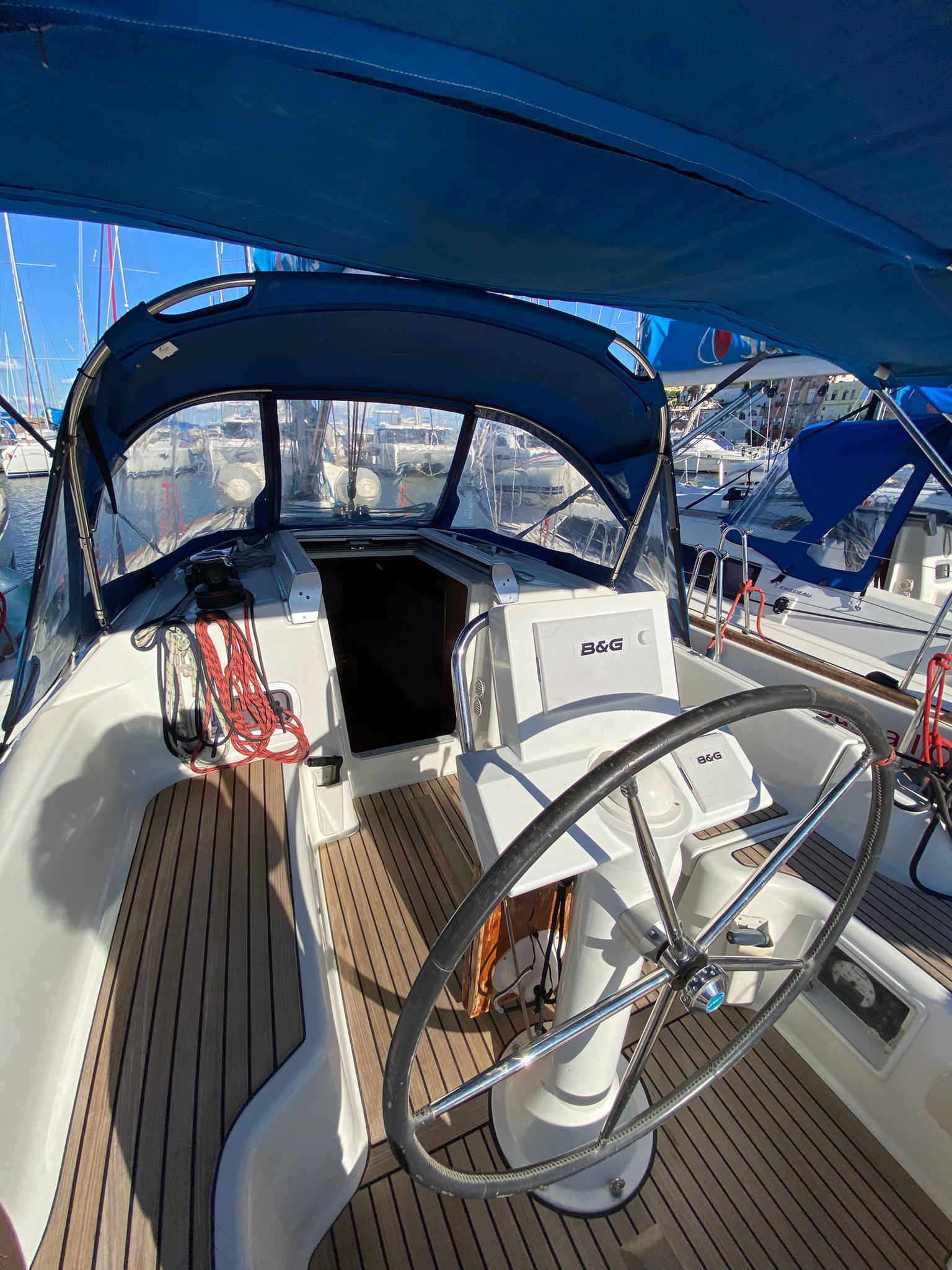 Oceanis 31 — photo 4
