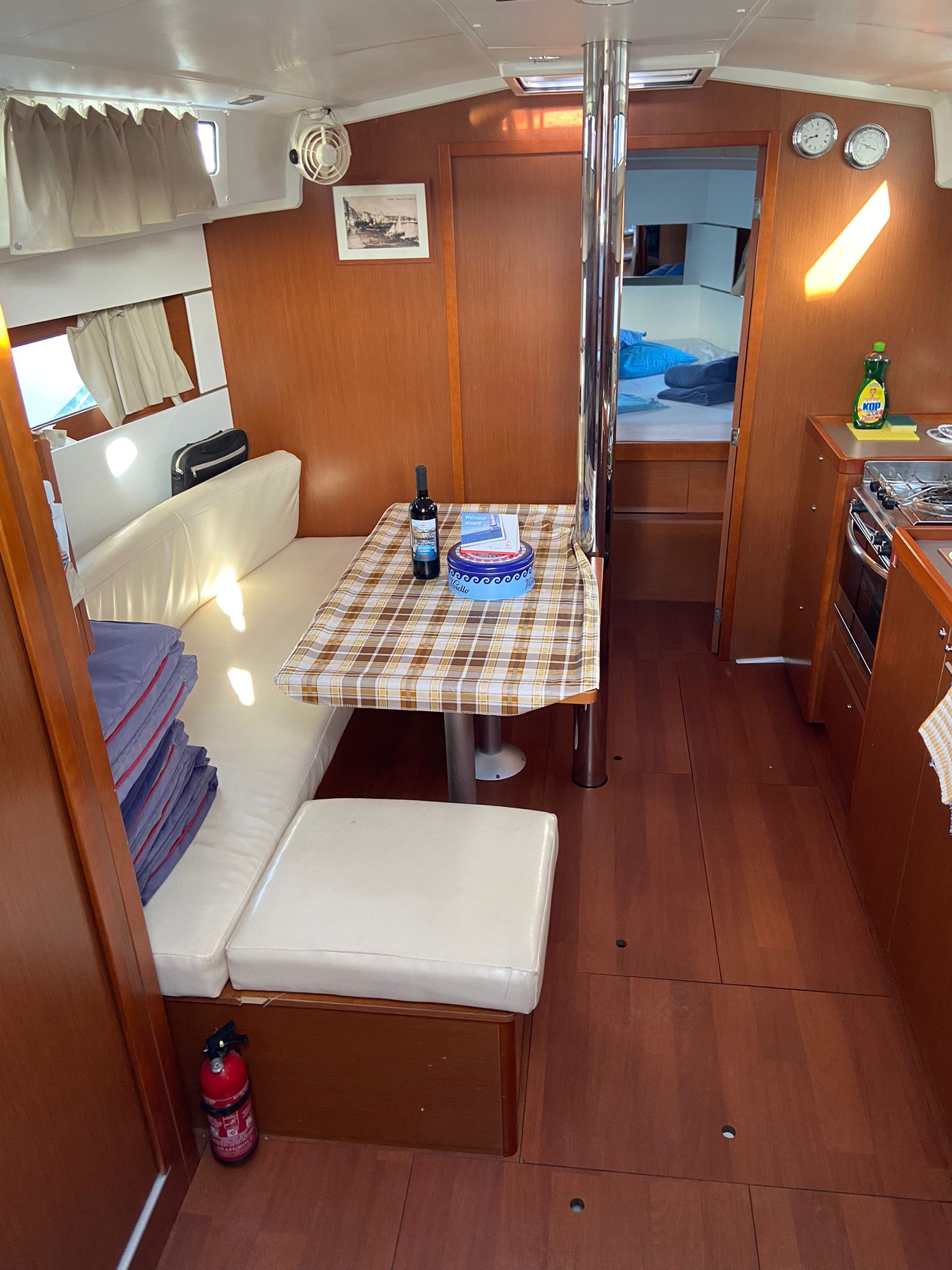 Oceanis 38.1 — photo 6