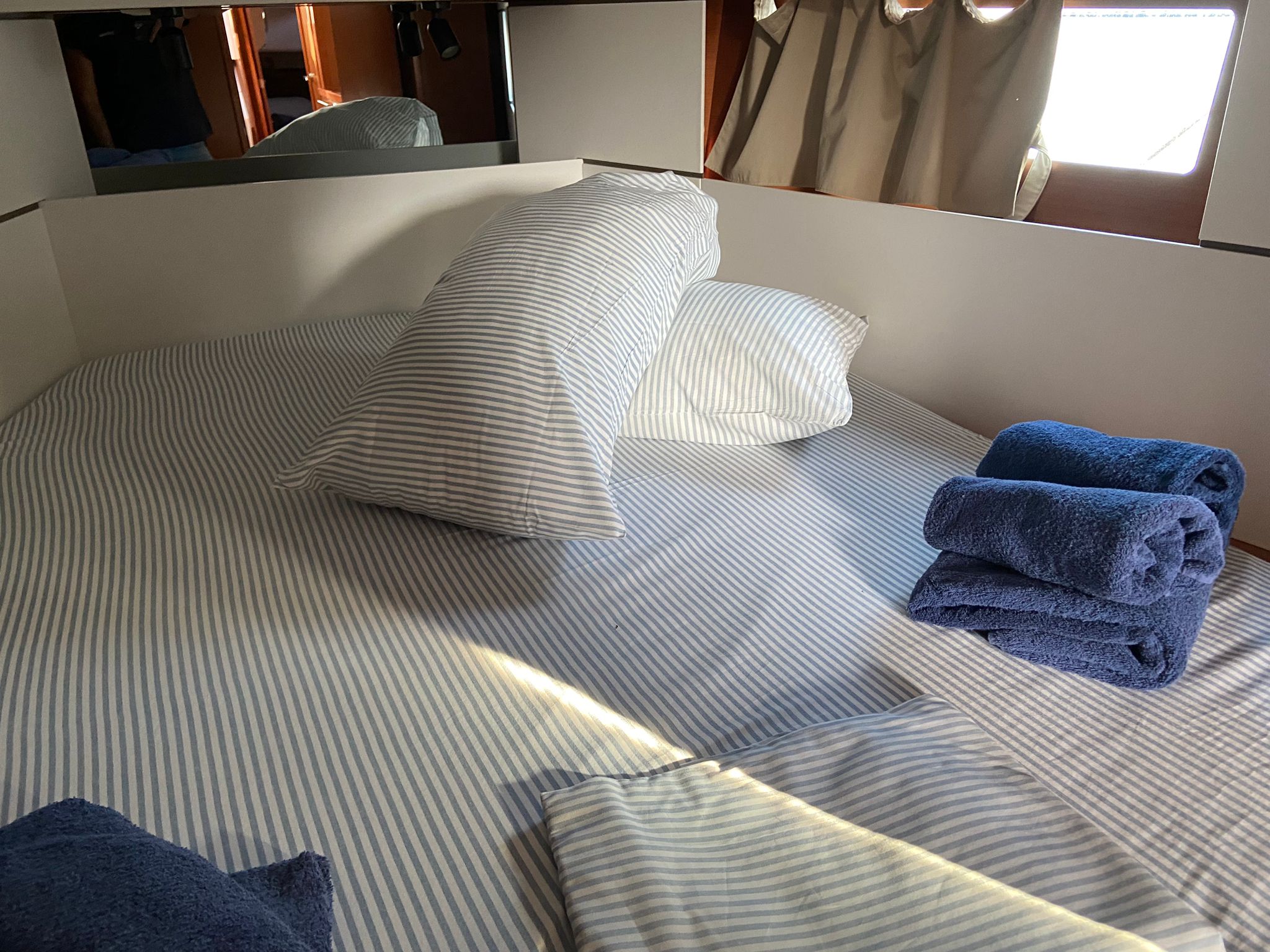 Oceanis 38 - 3 cab. — photo 11