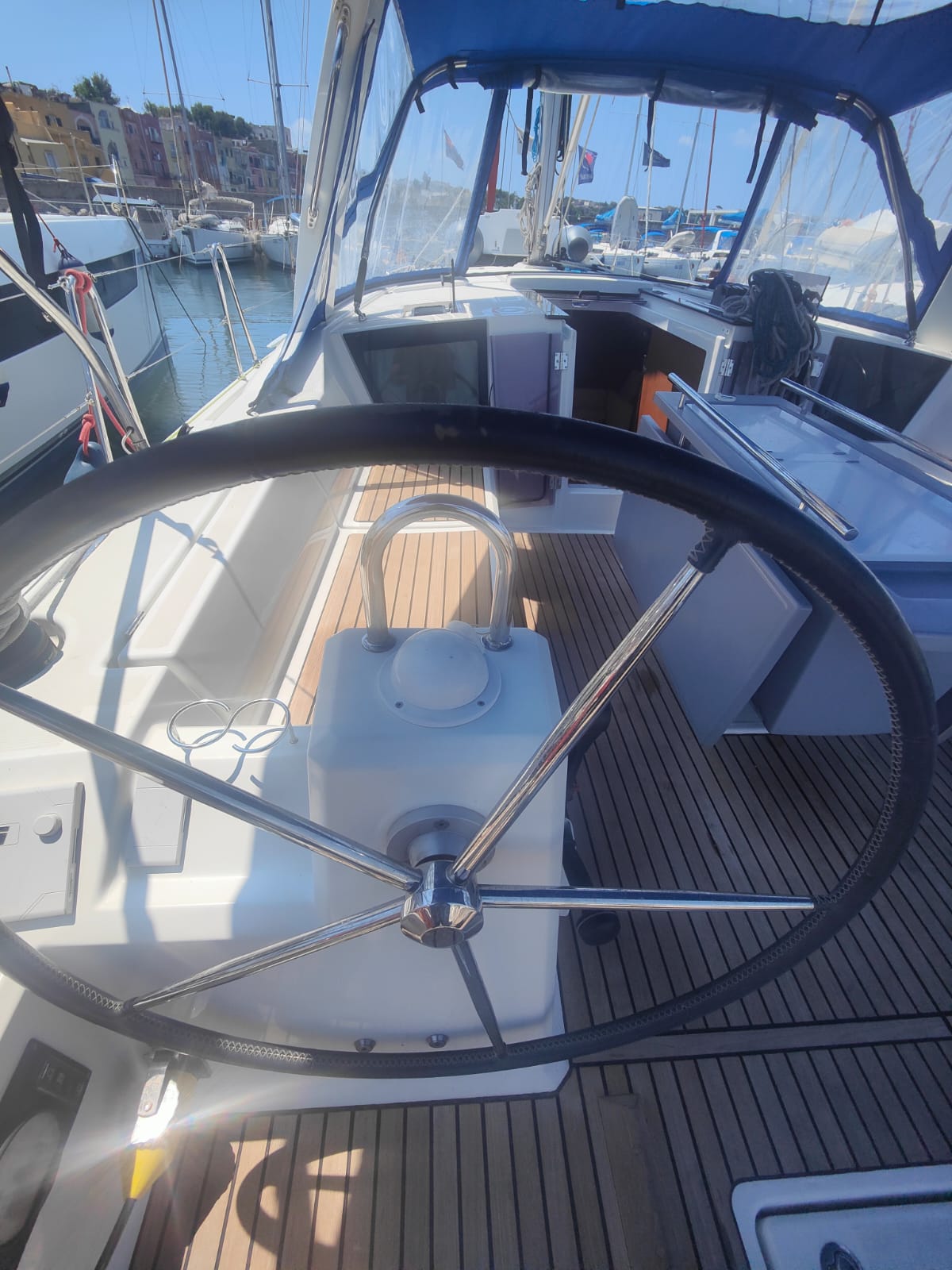 Oceanis 41.1 — photo 4