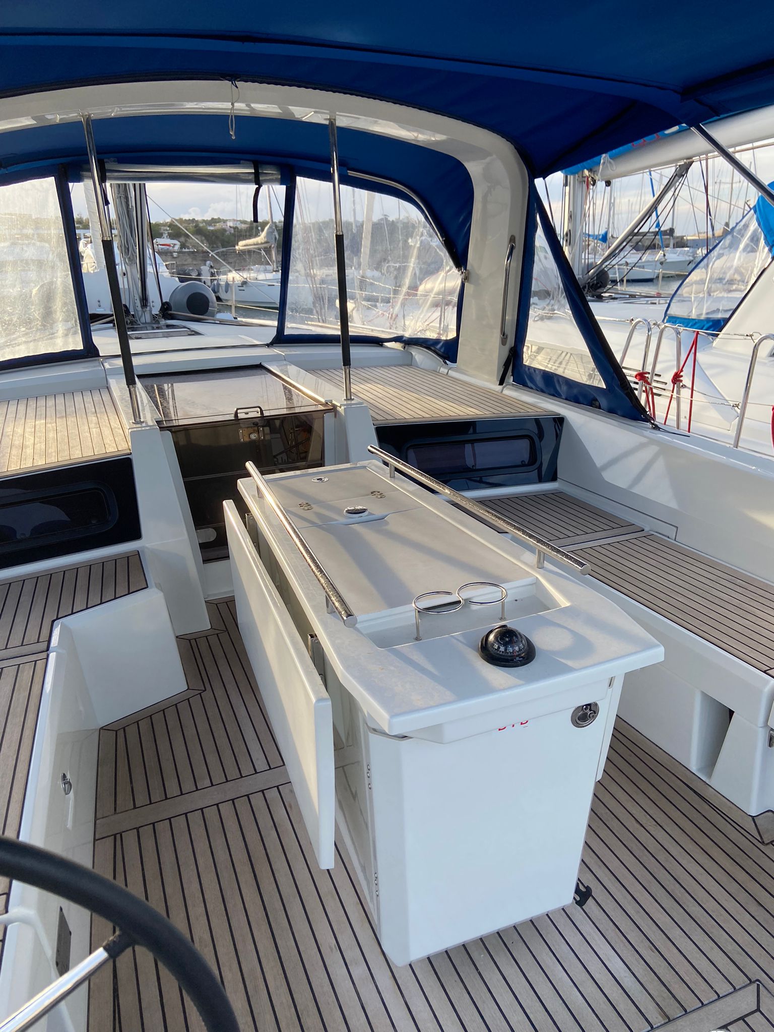 Oceanis 46.1 — photo 7