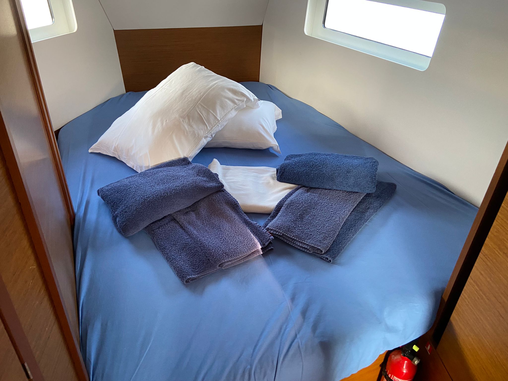 Sun Odyssey 380 - 3 cab. — photo 10