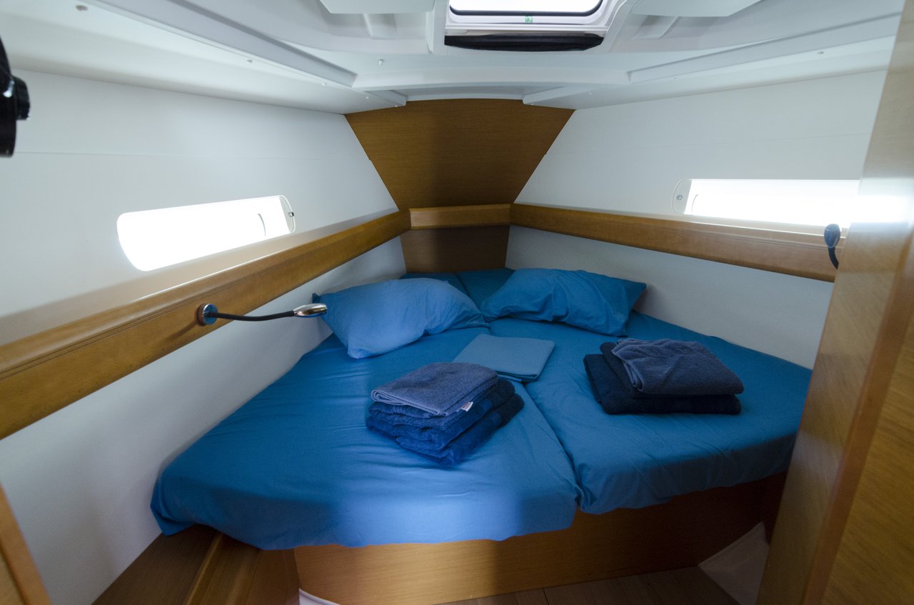 Sun Odyssey 409 — photo 9