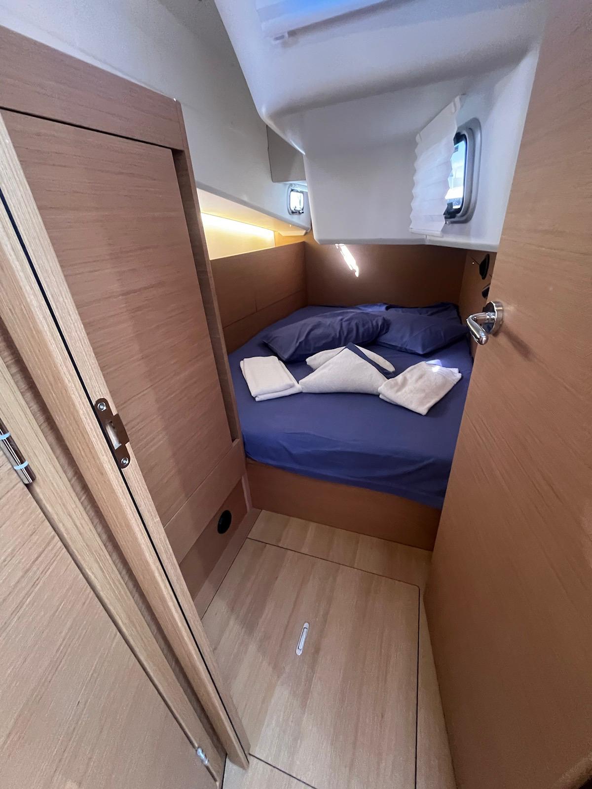 Sun Odyssey 410 - 3 cab. — photo 4