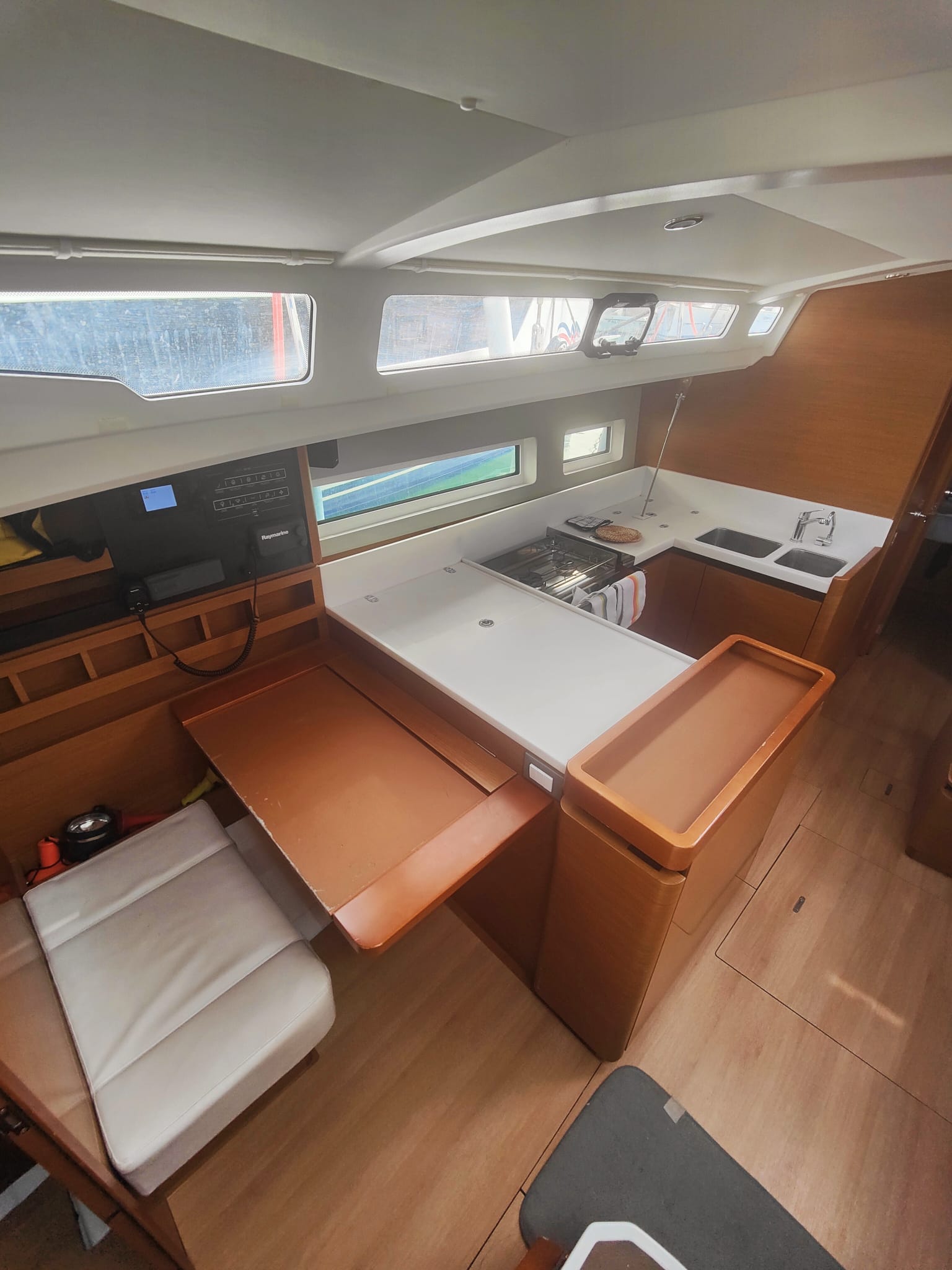 Sun Odyssey 440 - 4 cab. — photo 6
