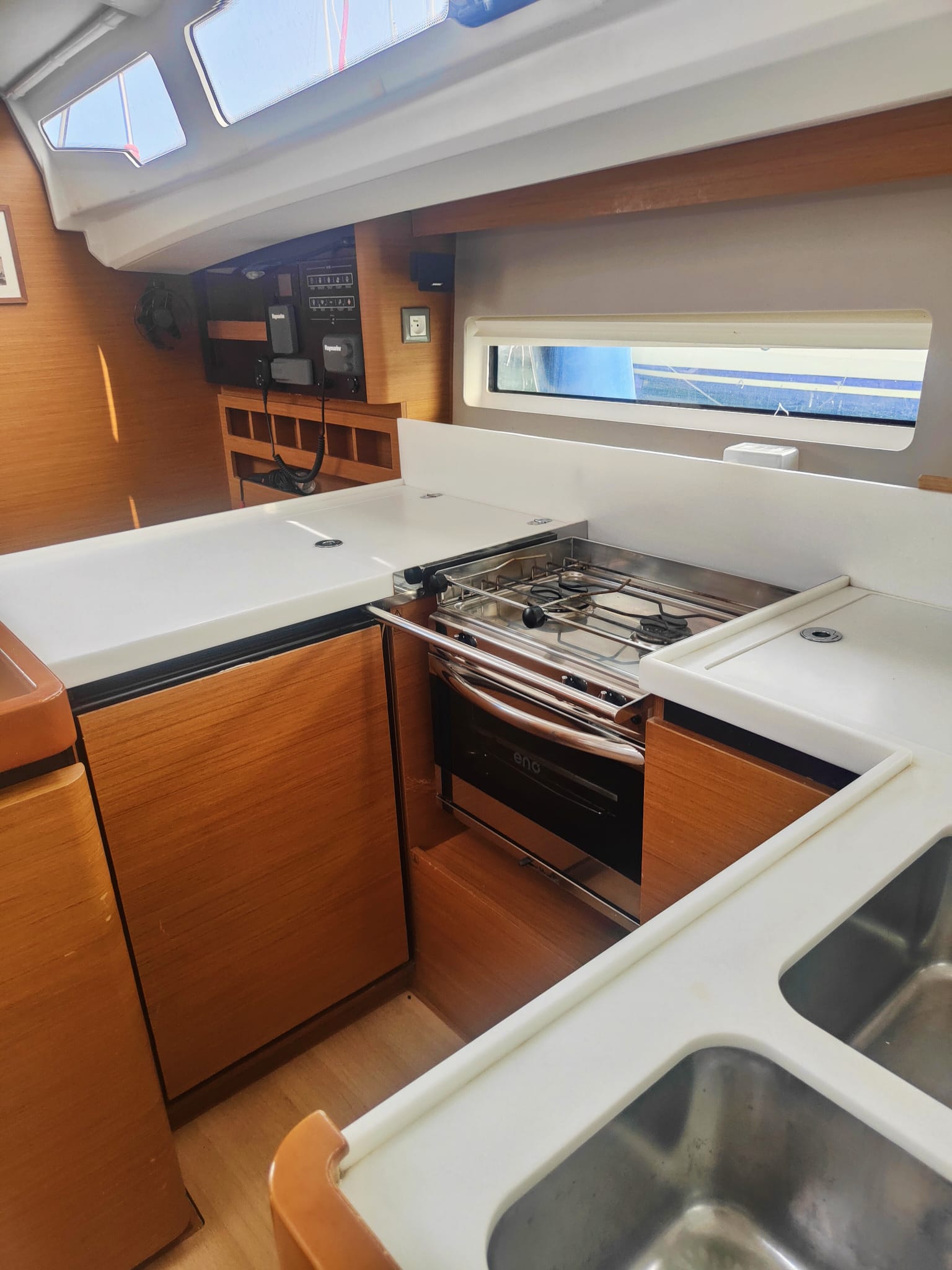 Sun Odyssey 440 - 4 cab. — photo 4